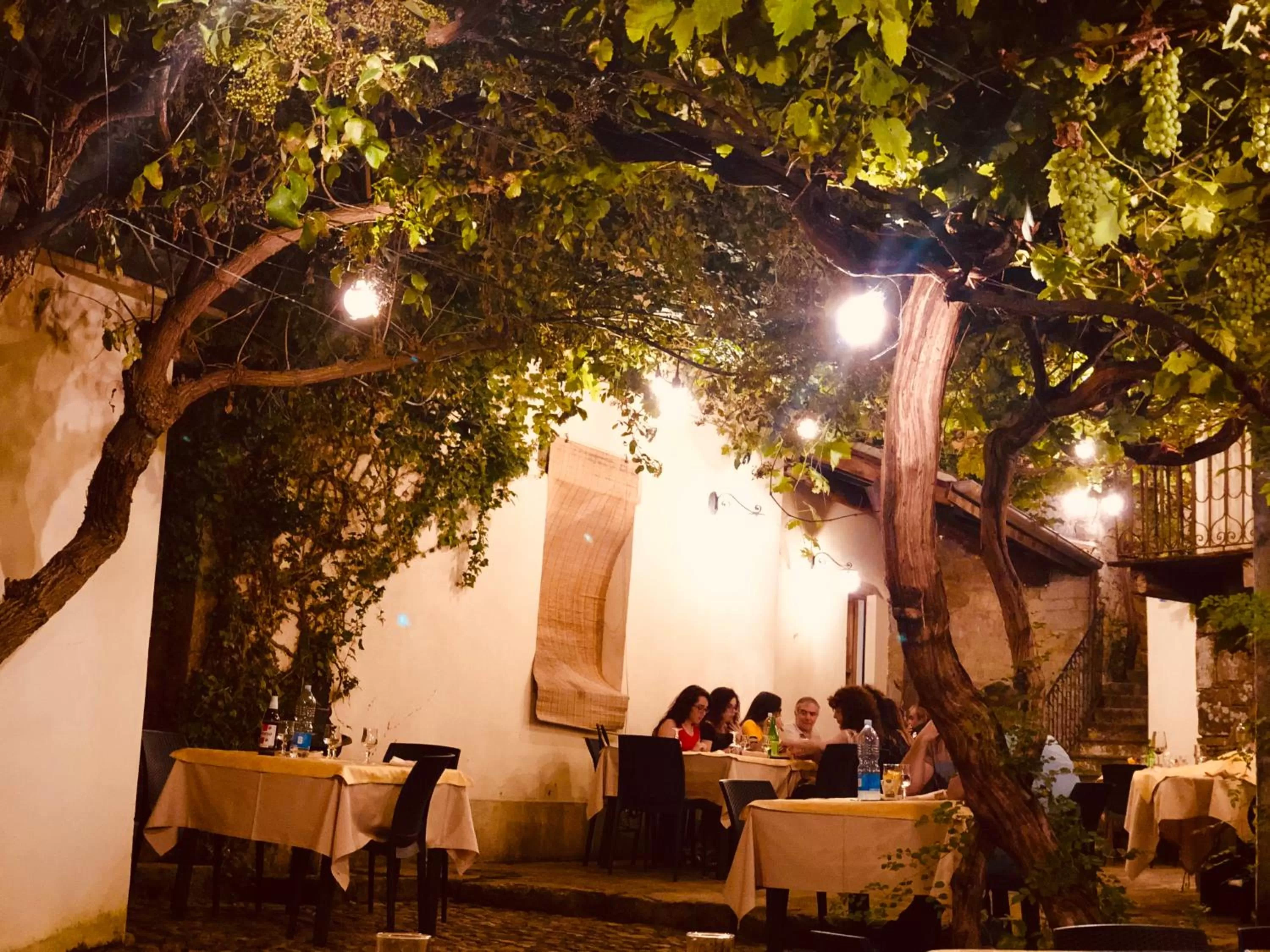 Restaurant/places to eat in Casa Masini