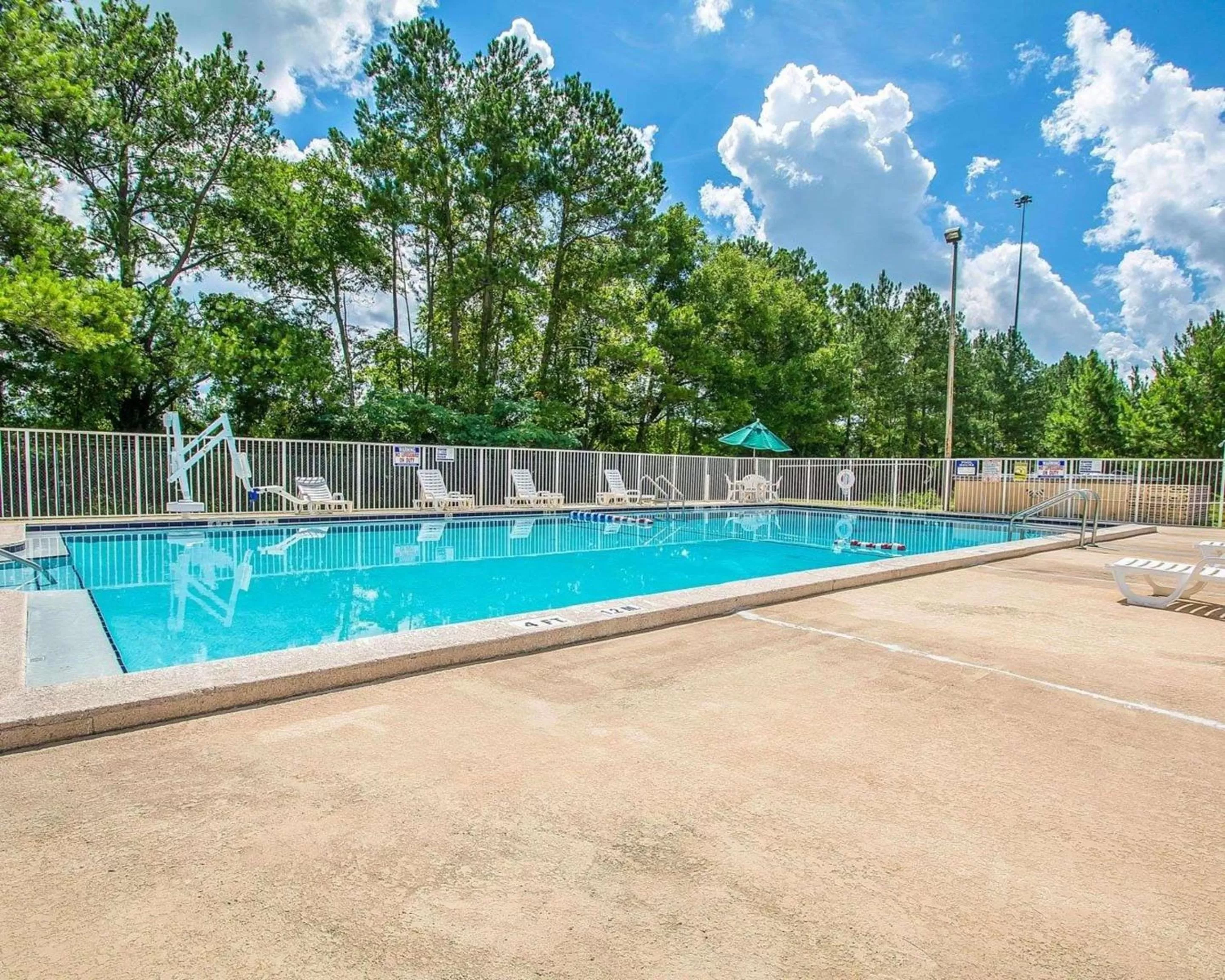 On site in Rodeway Inn Gainesville - University Area