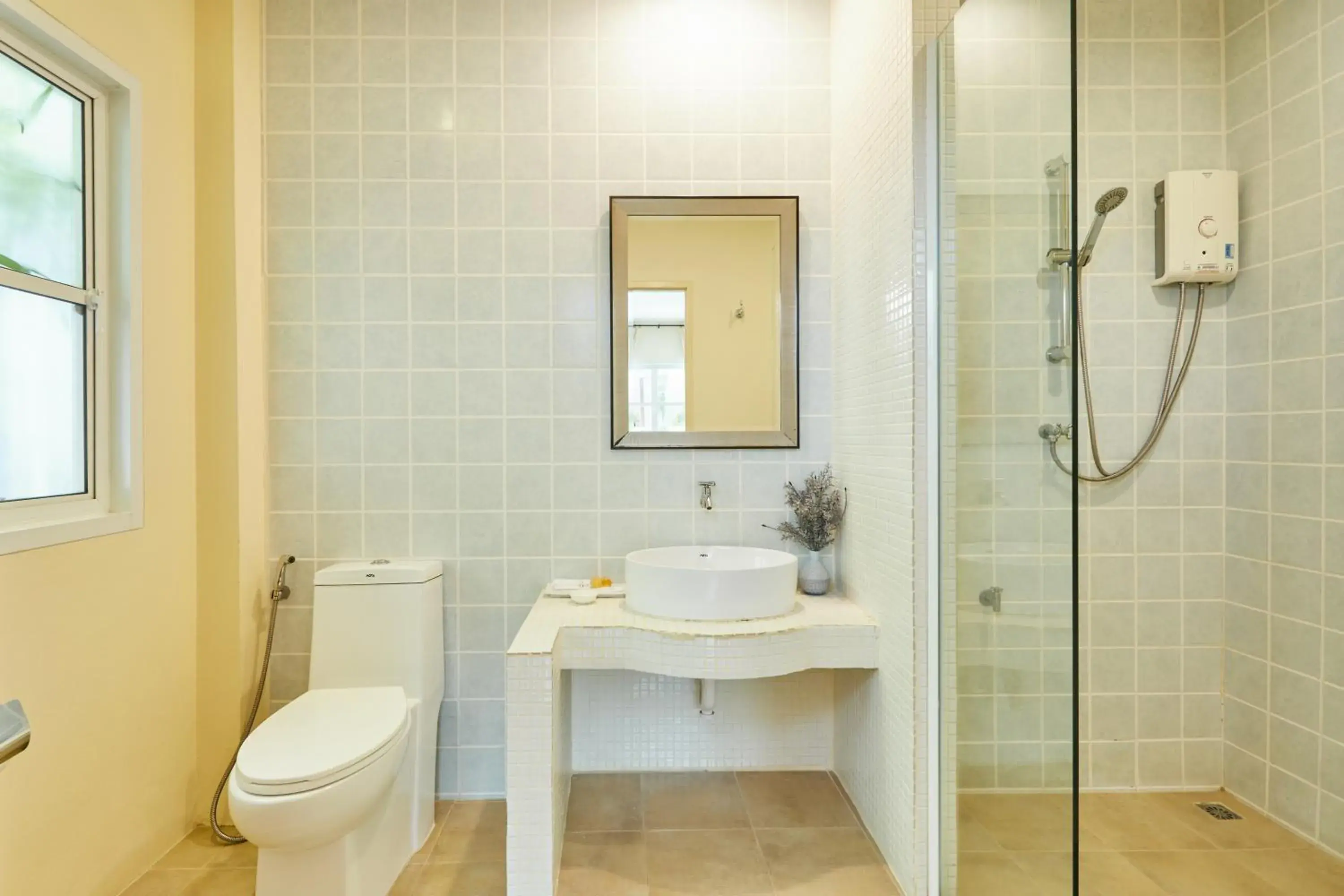 Shower, Bathroom in Talay Hotel & Villa