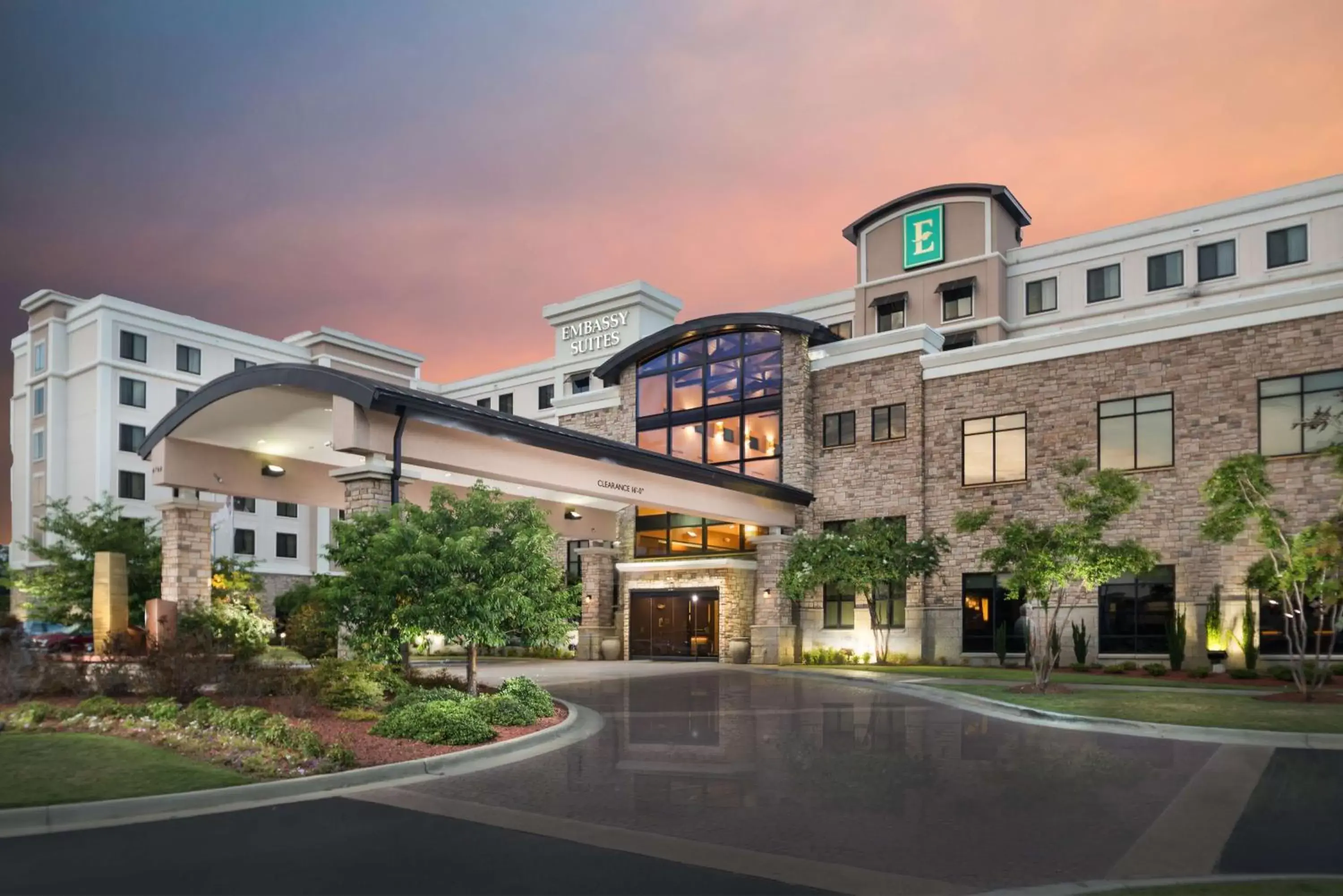 Property Building in Embassy Suites by Hilton Fayetteville Fort Bragg