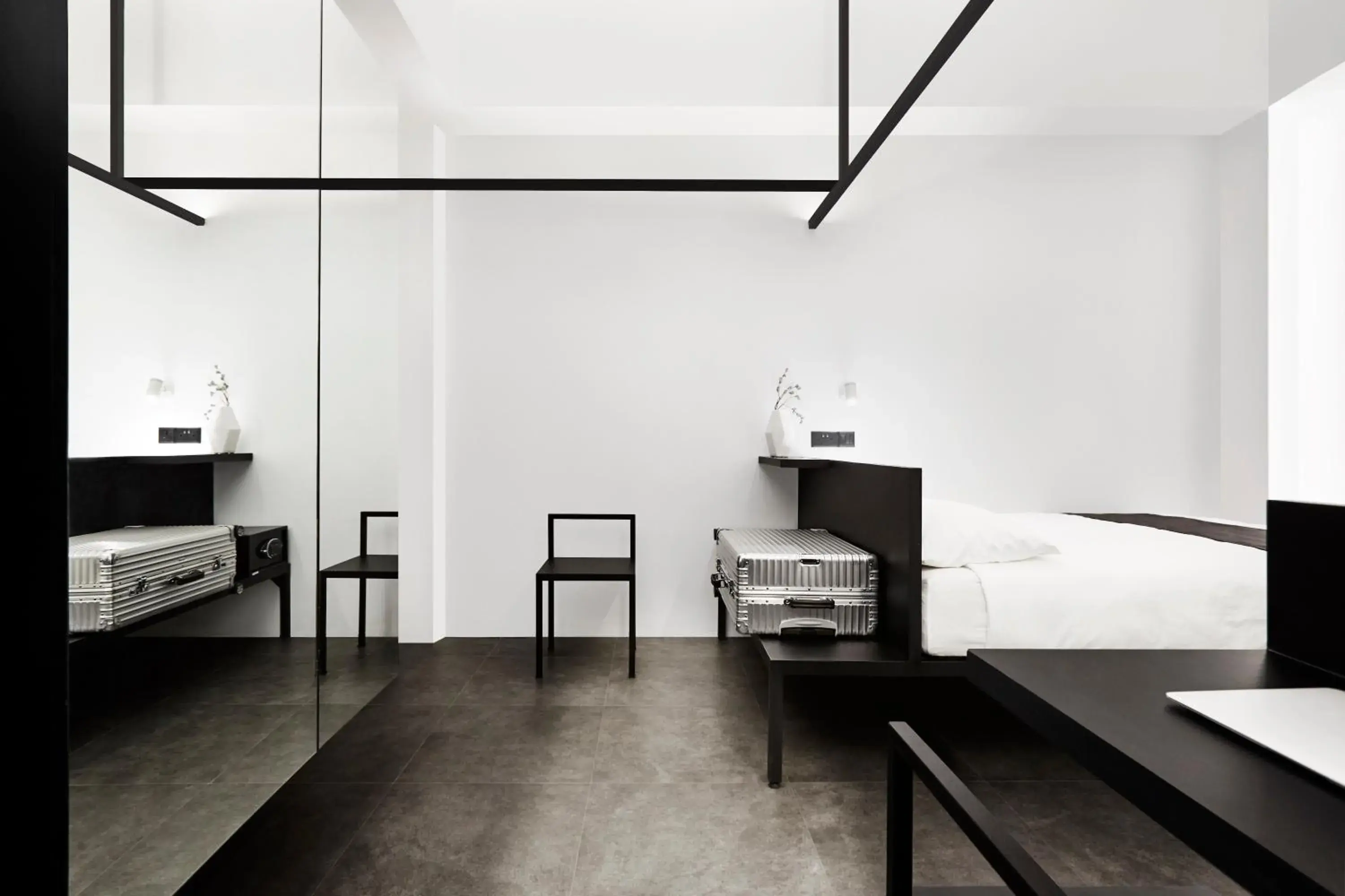 Bed in Hotel Mono Bed in Hotel Mono