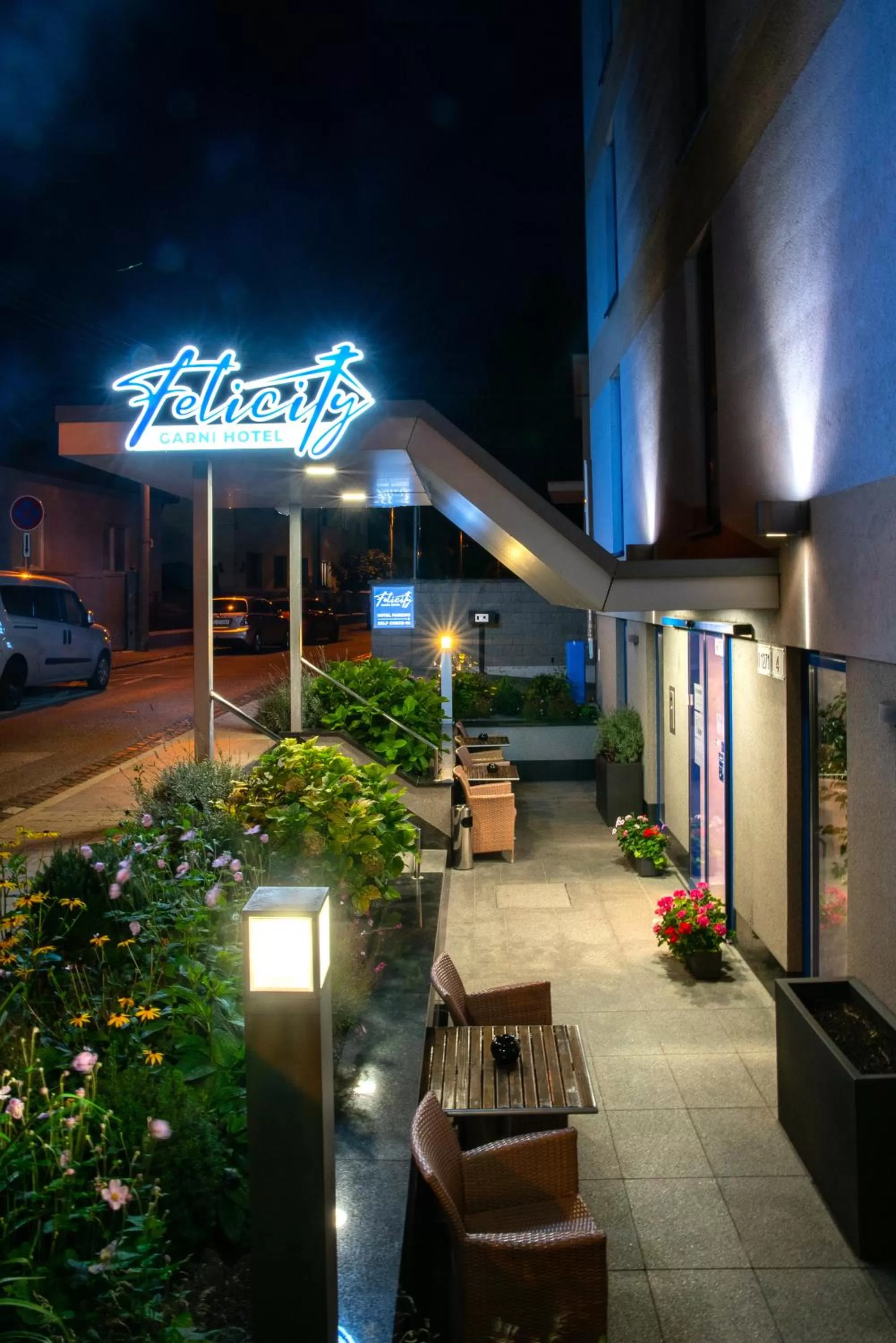 Property building in Felicity Garni Hotel