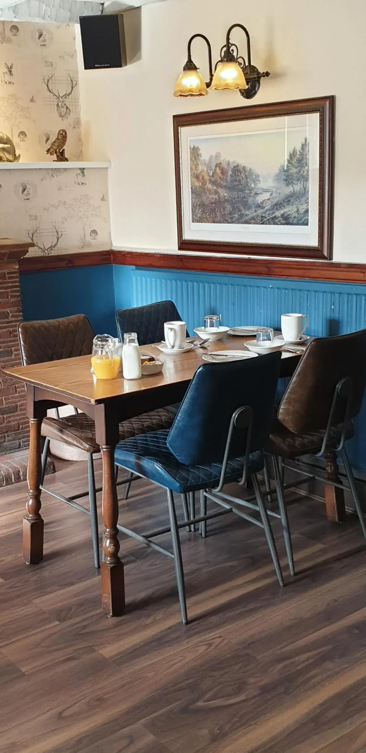 Food and drinks in George Washington Inn Food and drinks in George Washington Inn