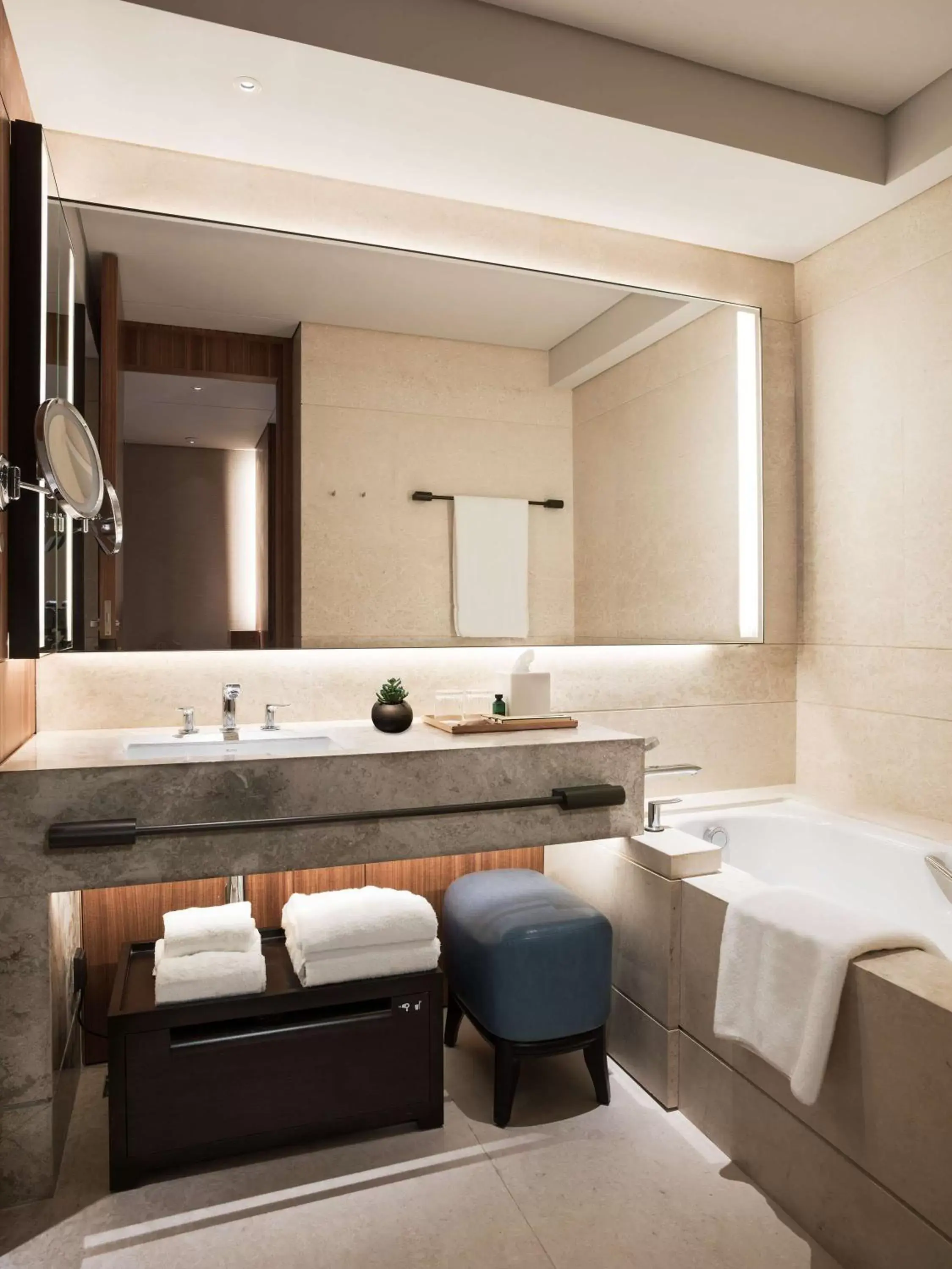 Bathroom in Kerry Hotel, Hong Kong