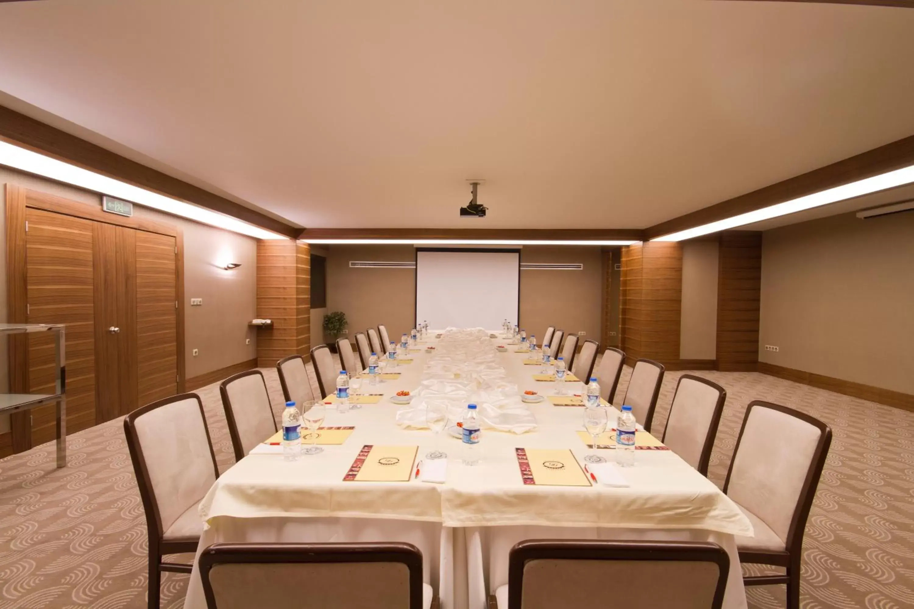 Business facilities in Grand Hotel Gaziantep