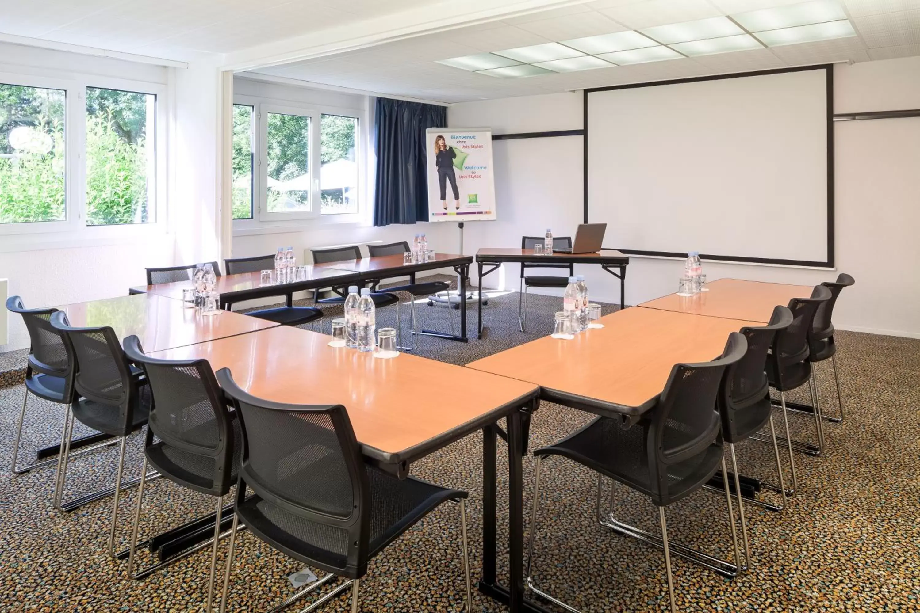 Business facilities in ibis Styles Besançon