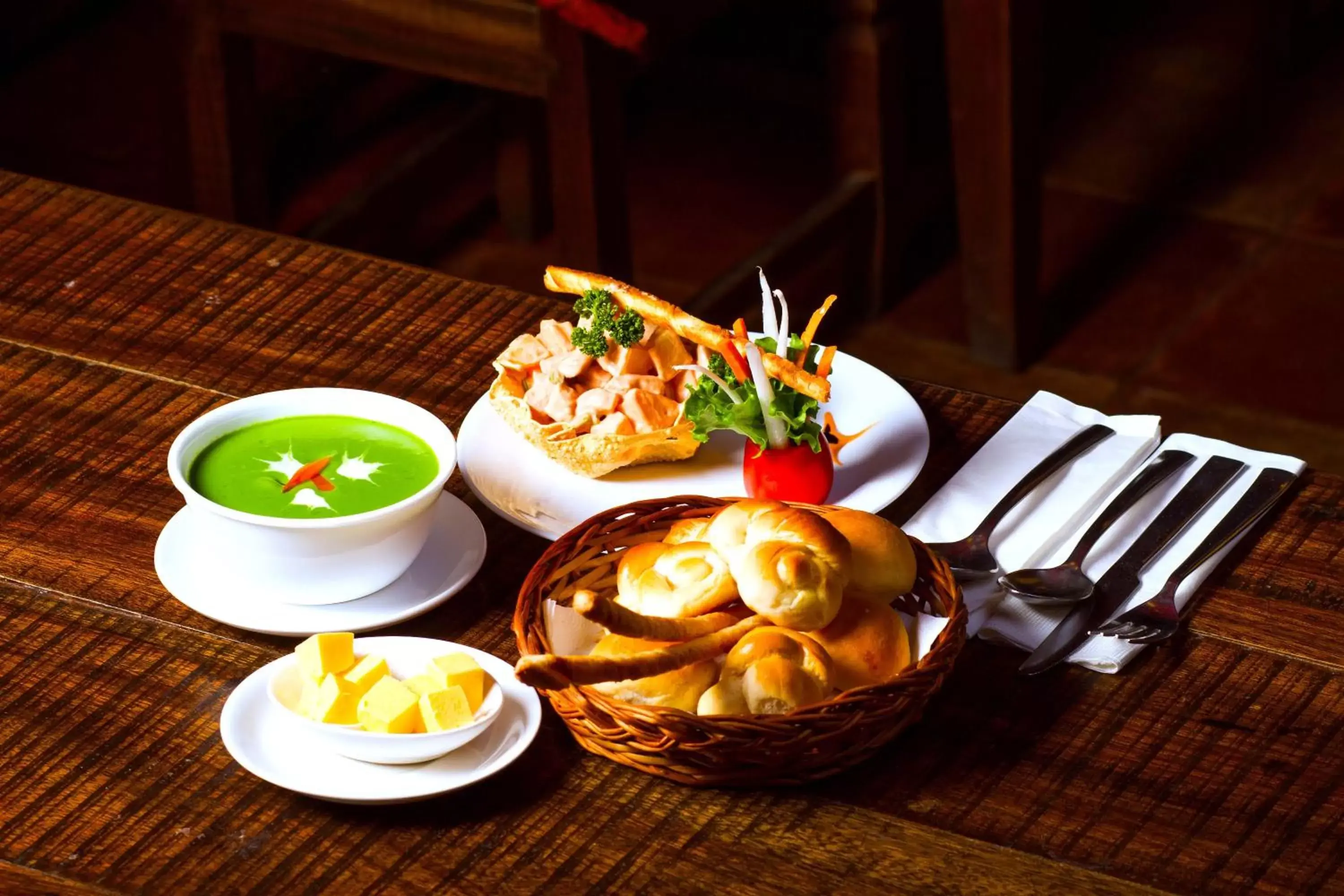 Food and drinks in Temple Tree Resort & Spa, Pokhara Food and drinks in Temple Tree Resort & Spa, Pokhara