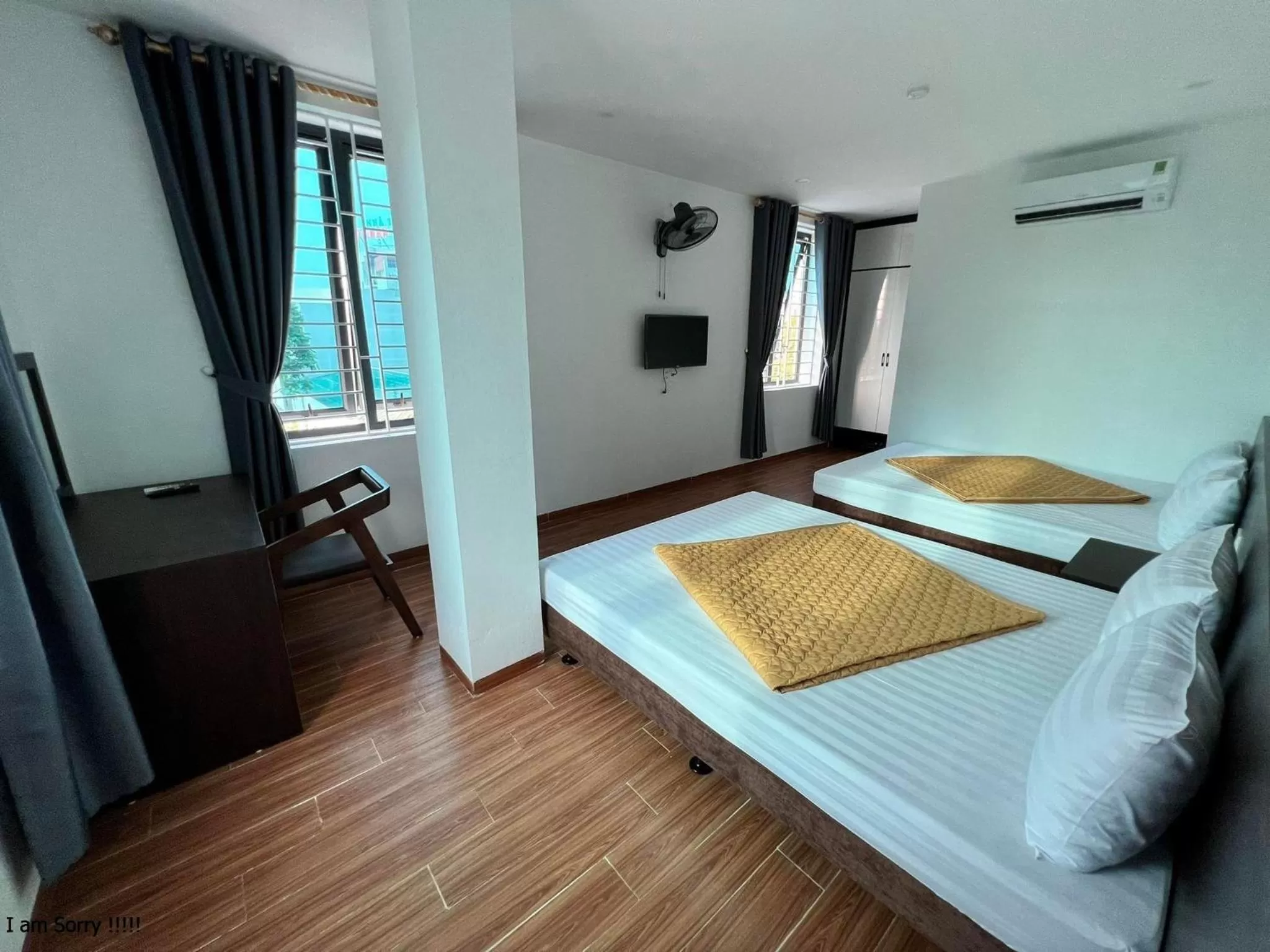 Bed in Phú Quý Hotel