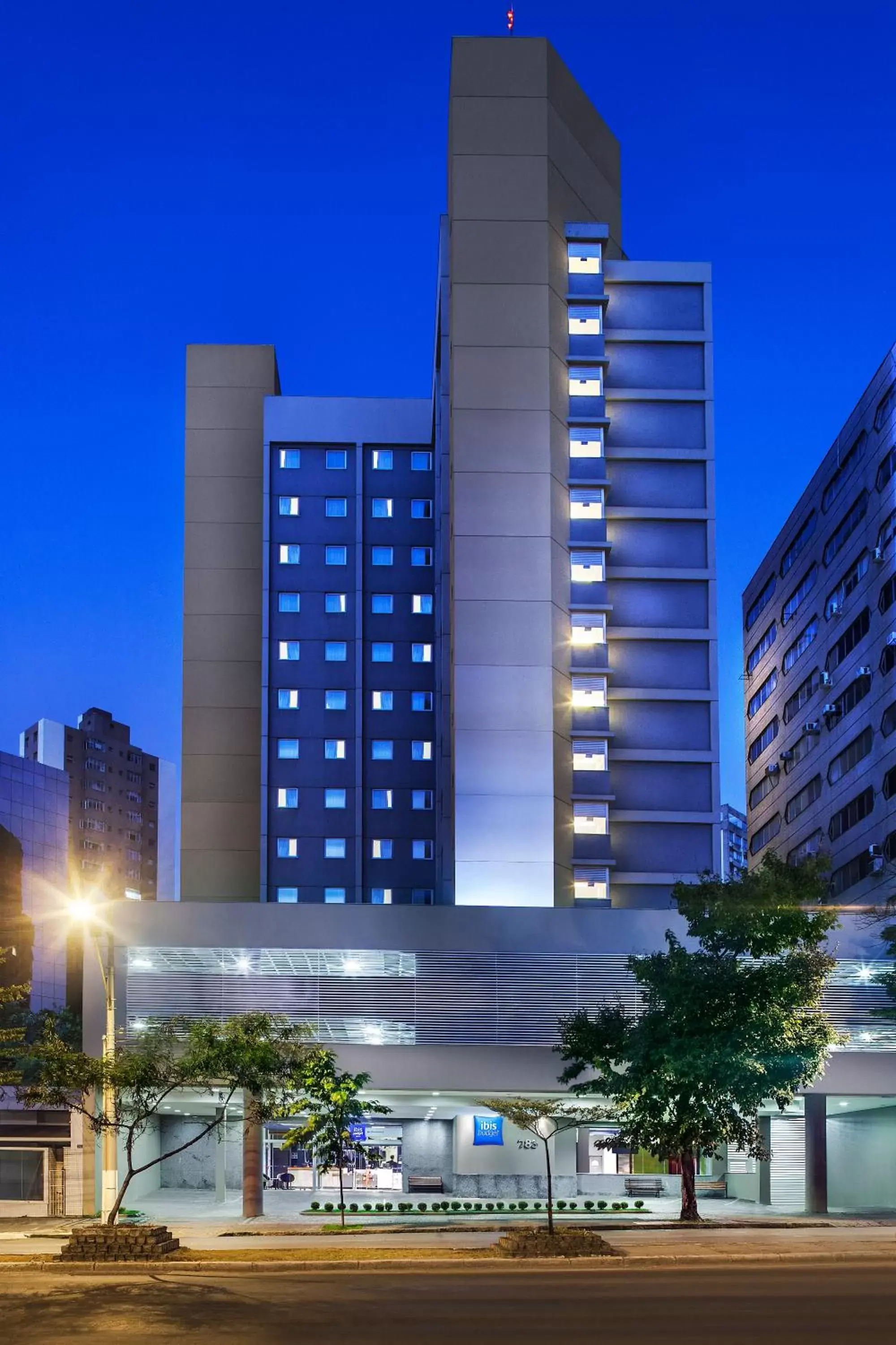 Facade/entrance, Property Building in ibis budget Belo Horizonte Minascentro