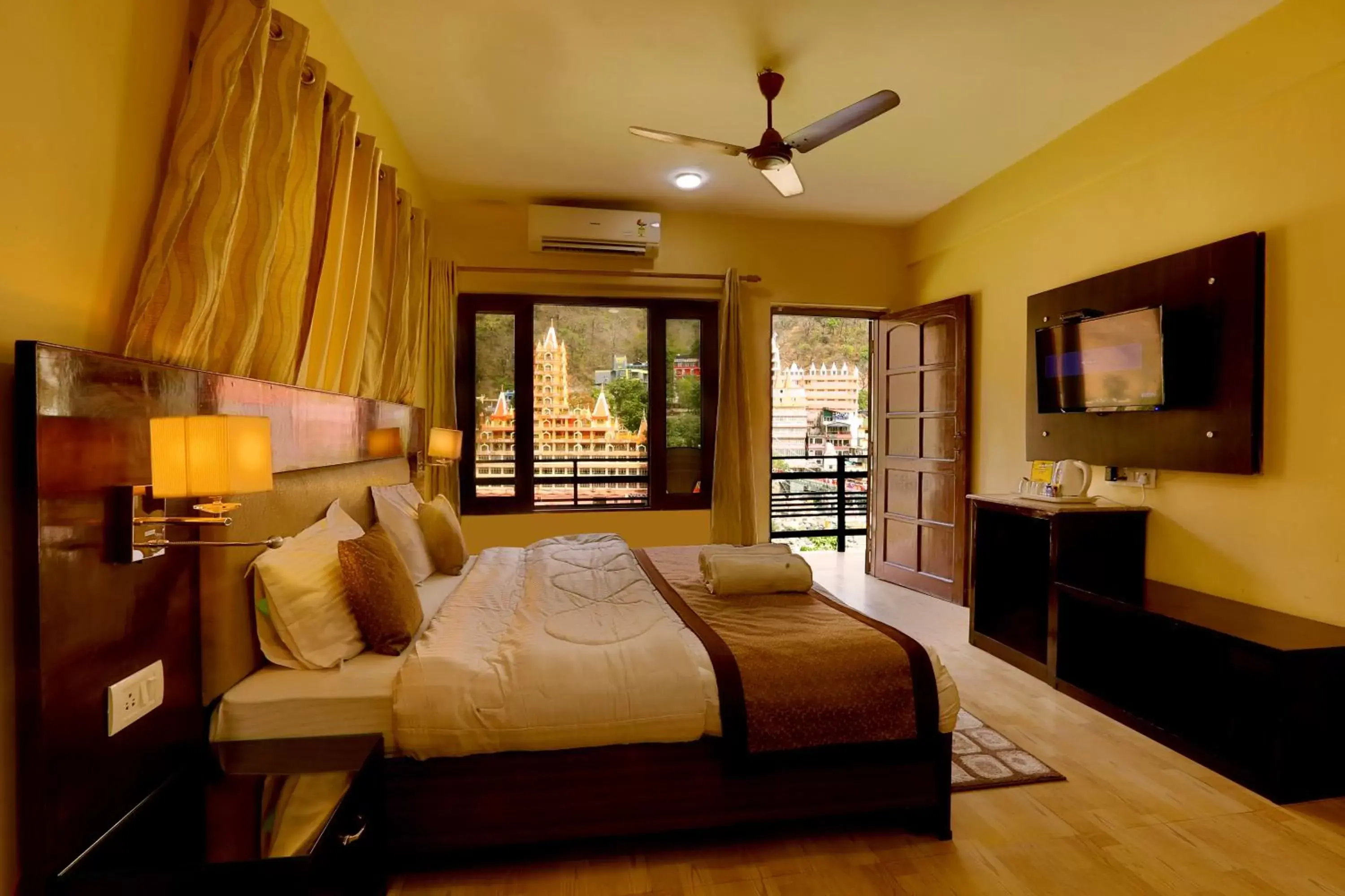 Landmark view, Bed in Kunwar Residency Landmark view, Bed in Kunwar Residency