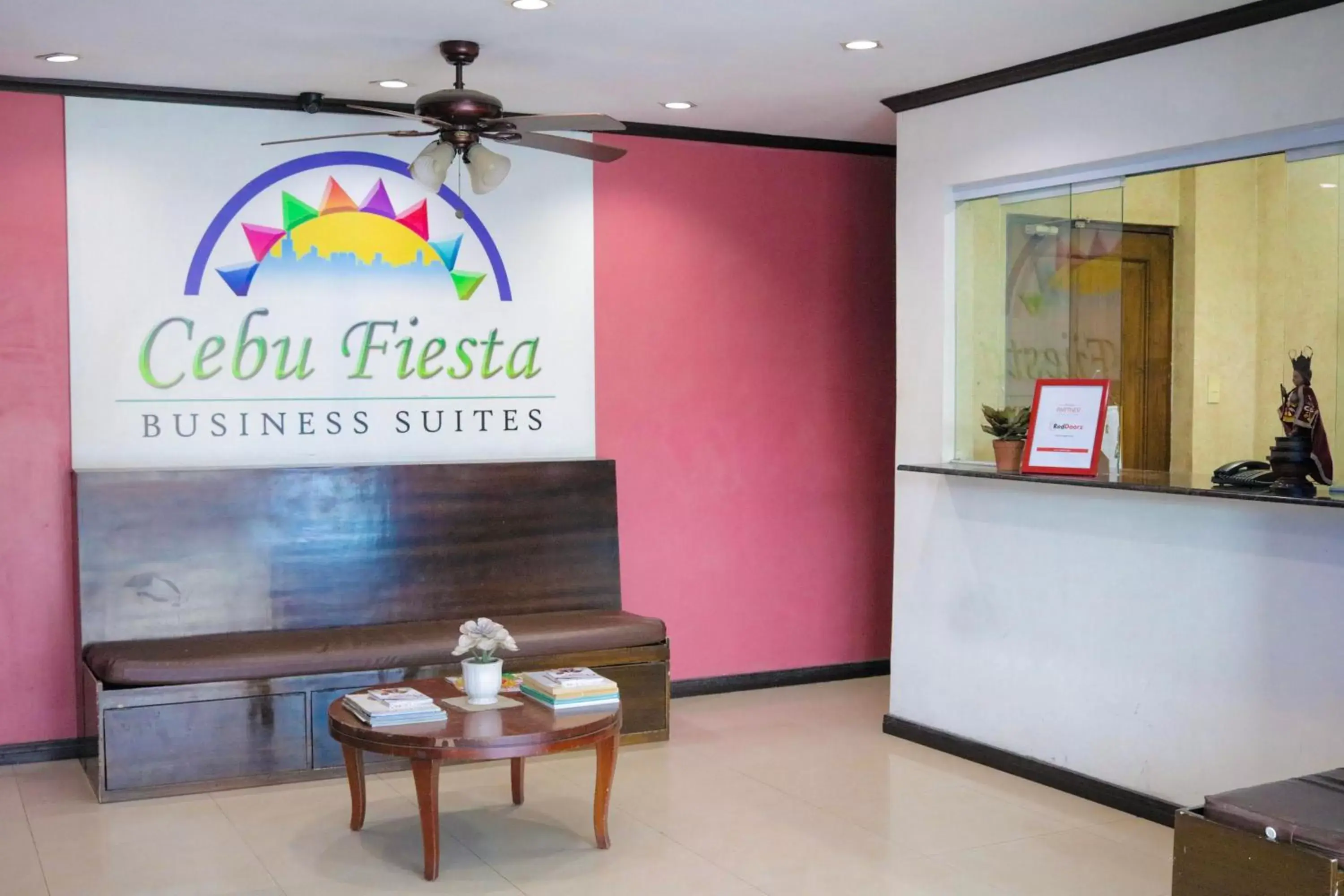 Lobby or reception, Lobby/Reception in RedDoorz @ Bonifacio St Cebu