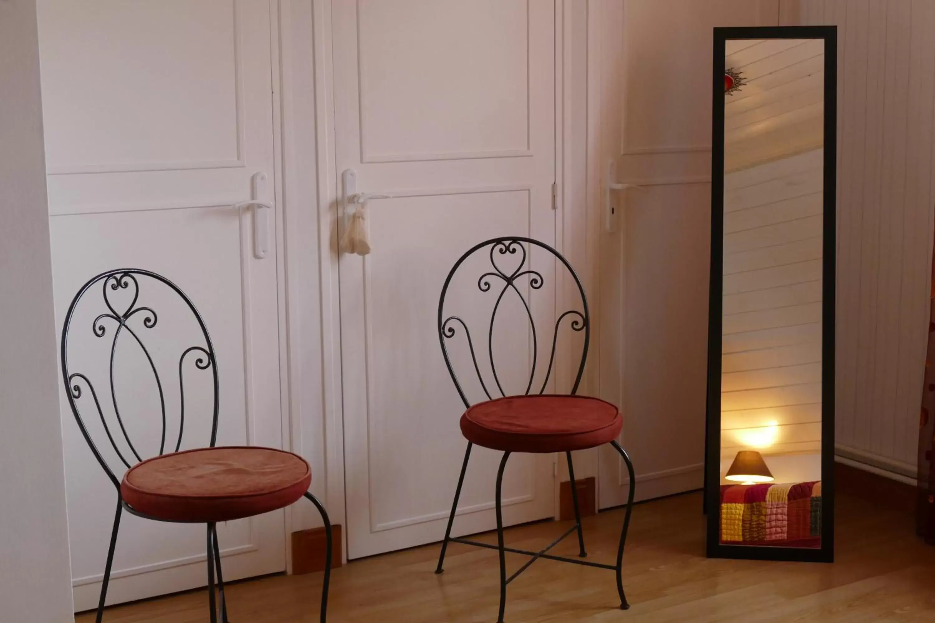 Decorative detail, Seating Area in Le Clos des Perraudières