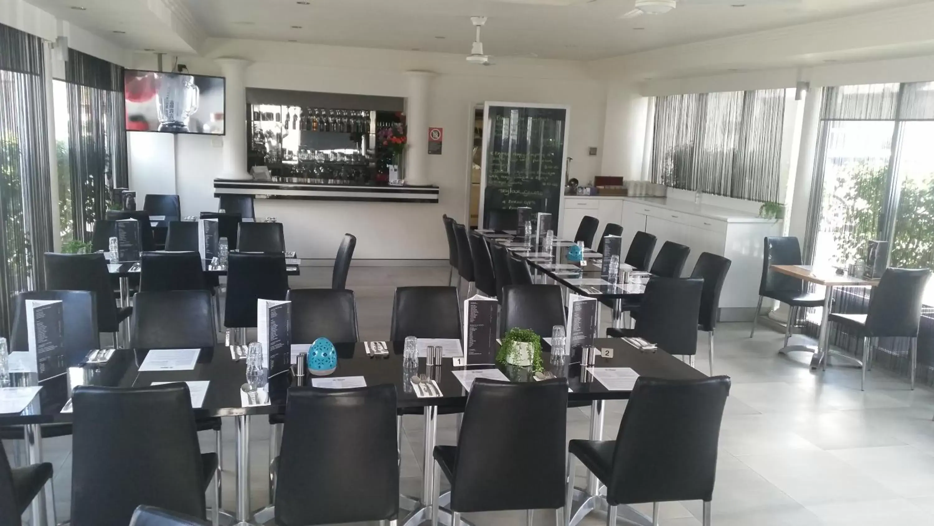 Restaurant/Places to Eat in ibis Styles Broken Hill