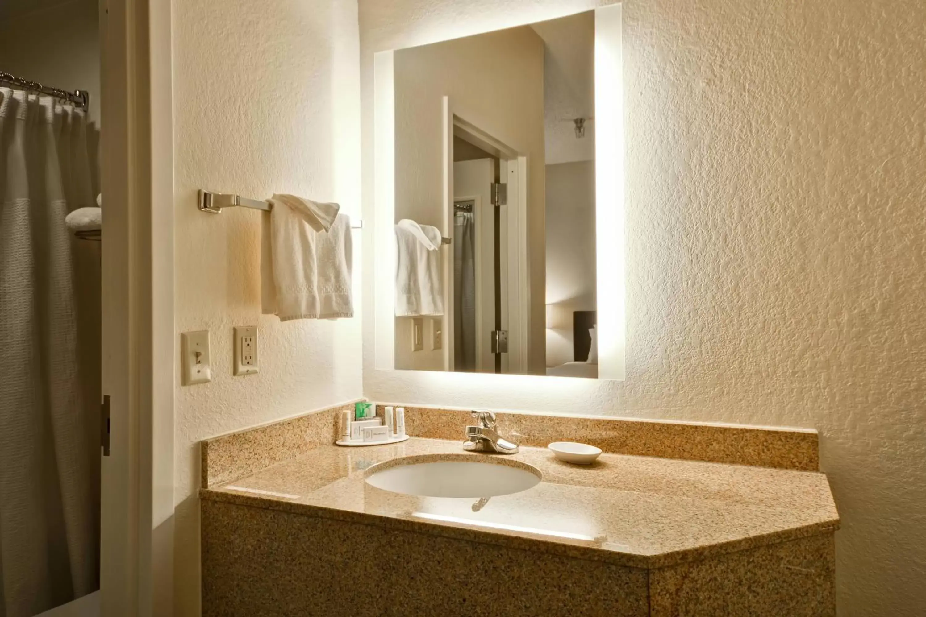 Bathroom in SpringHill Suites by Marriott San Antonio Medical Center/Northwest