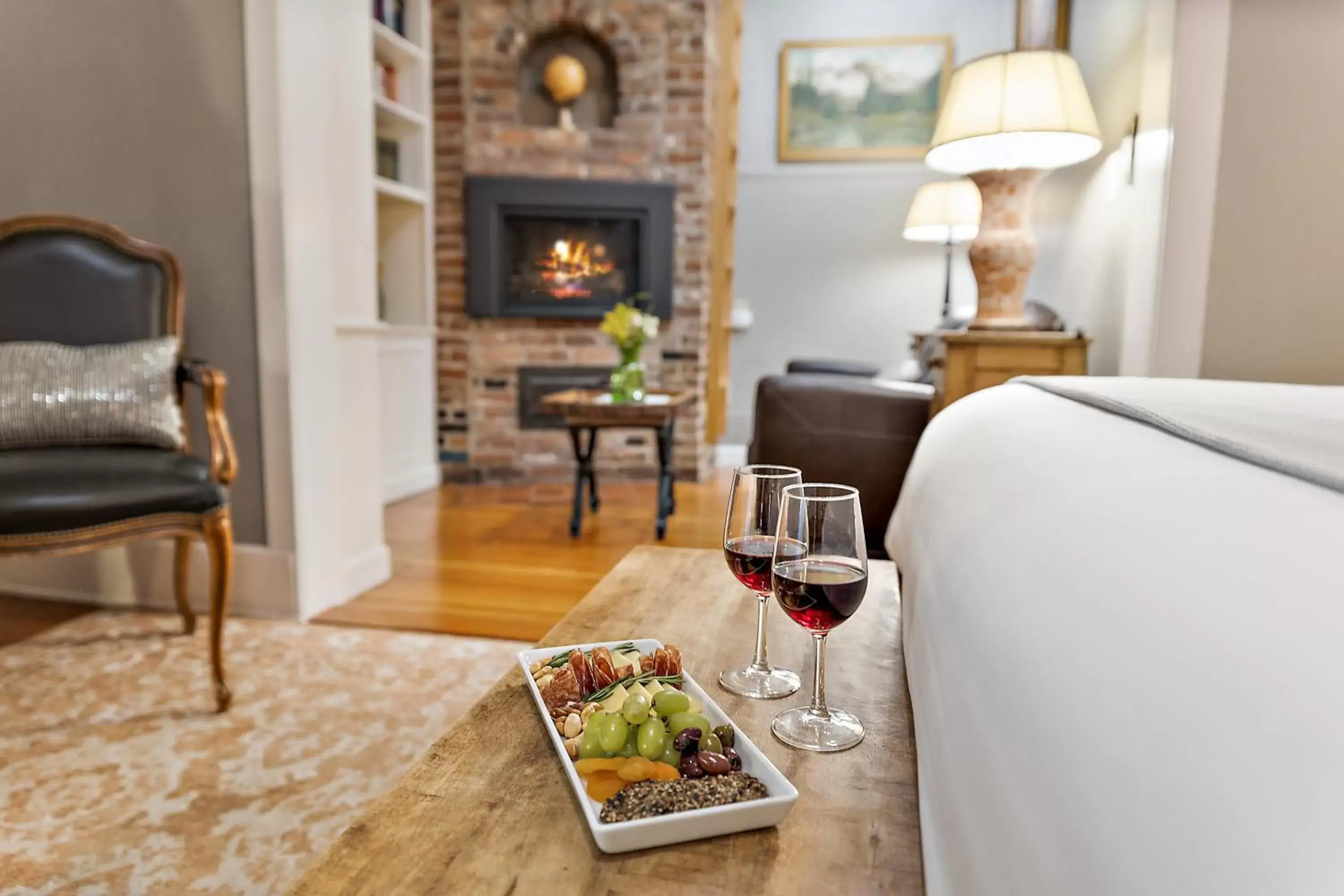 King Suite in McCully House Inn King Suite in McCully House Inn