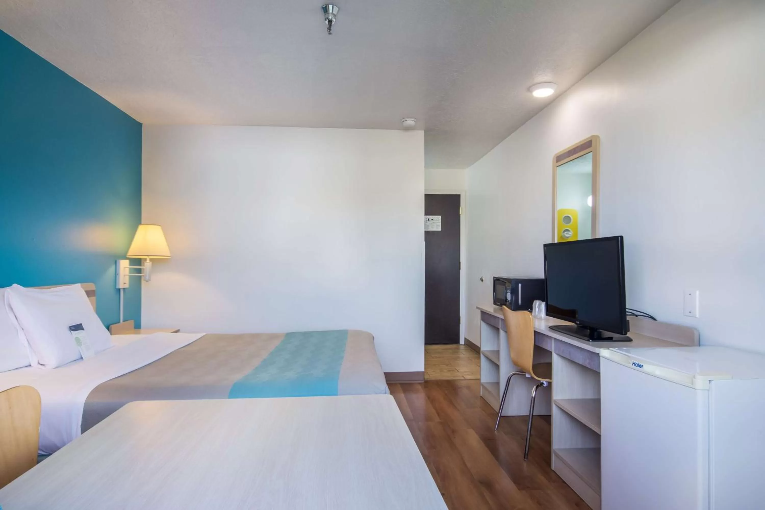 Bedroom, Bed in Motel 6-The Dalles, OR