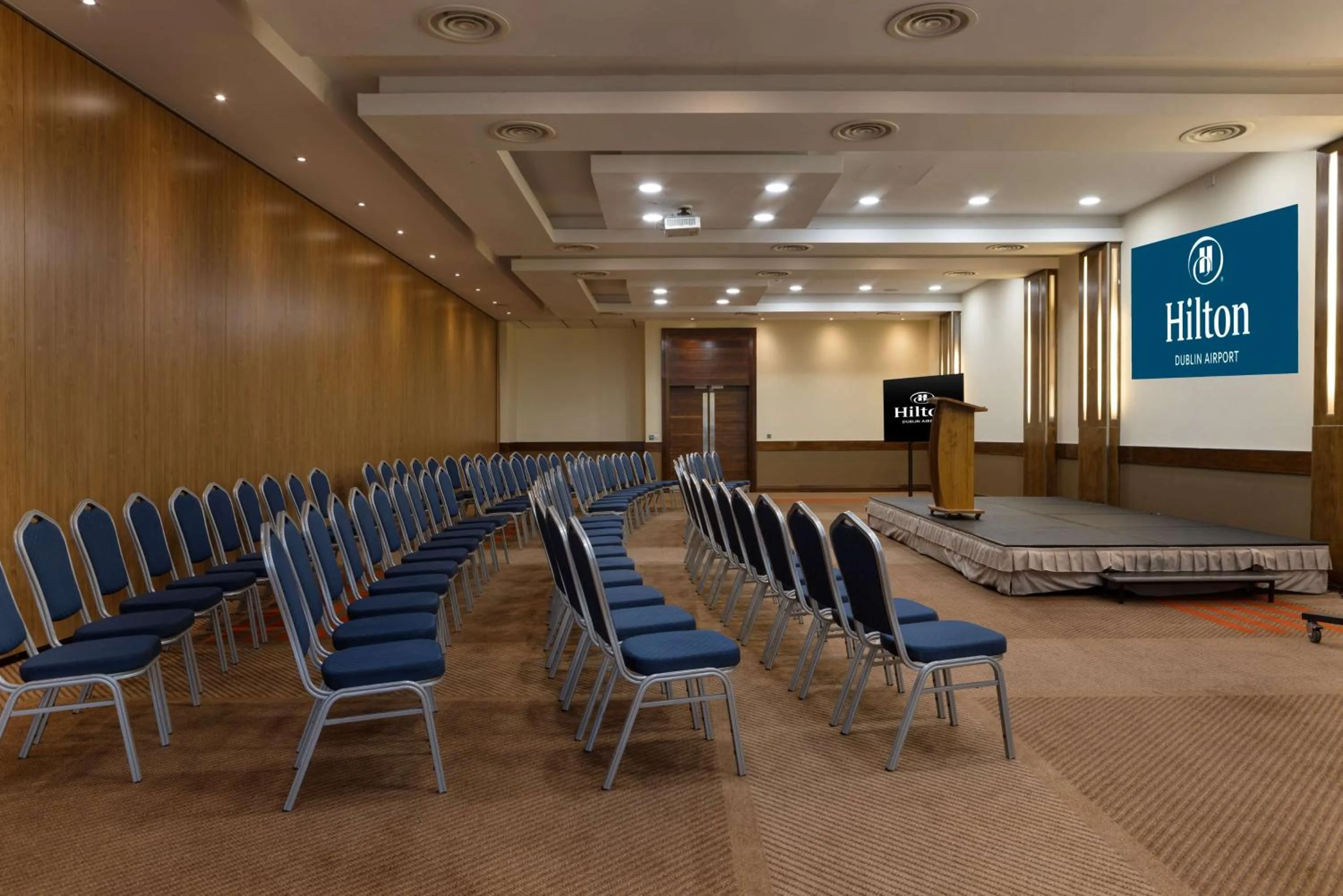 Meeting/conference room in Hilton Dublin Airport
