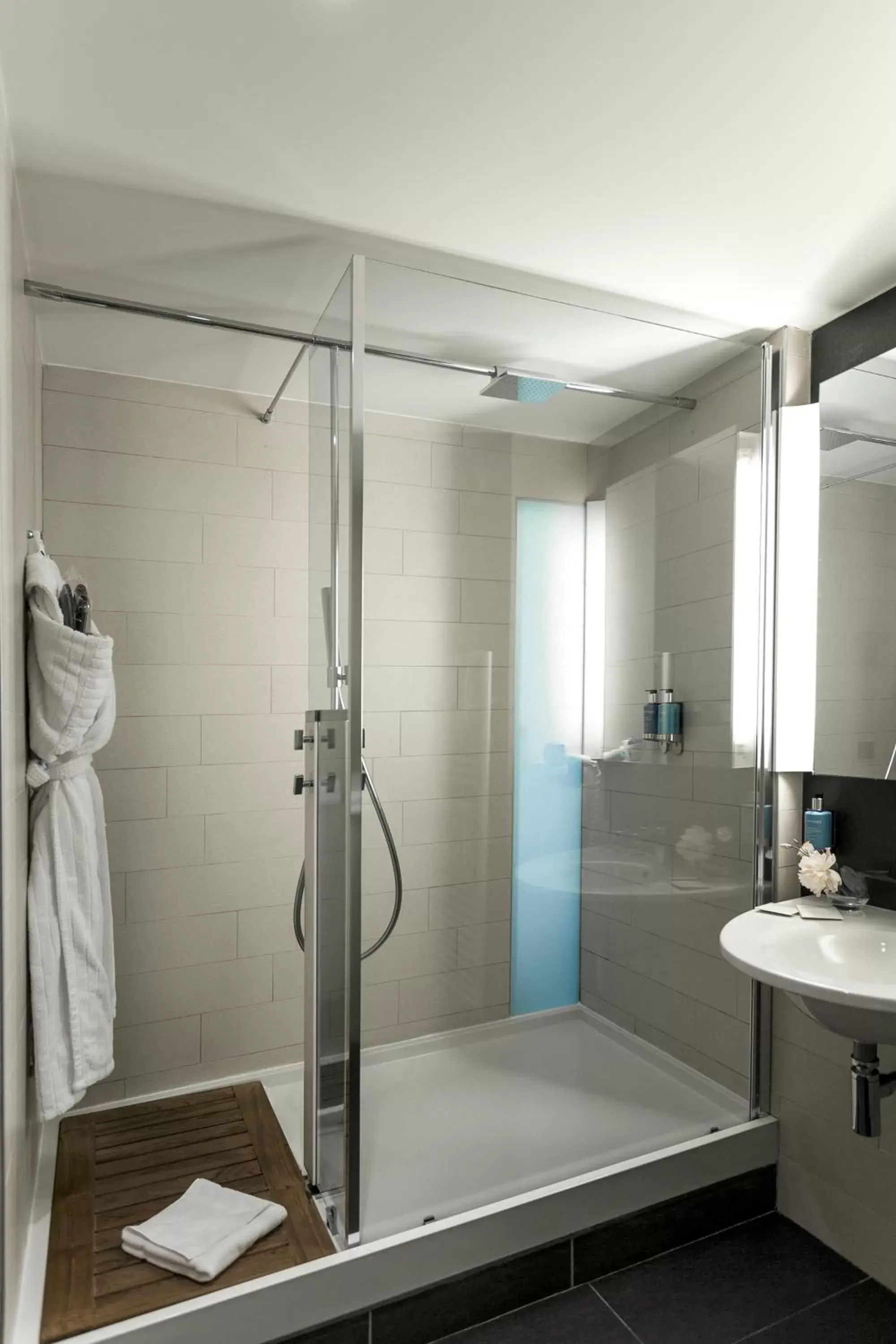 Shower, Bathroom in Royal Antibes - Luxury Hotel, Résidence, Beach & Spa