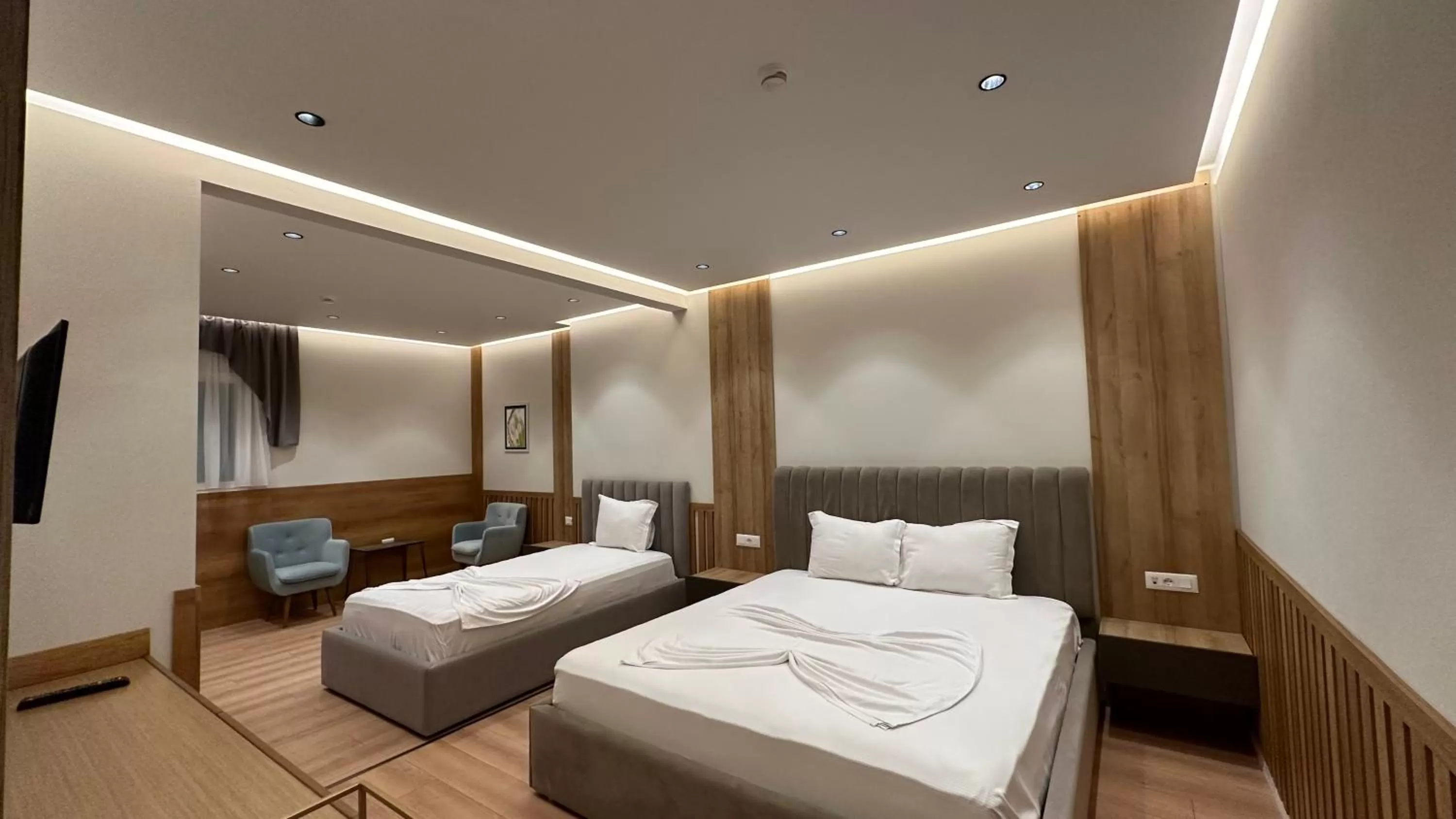 Bedroom, Bed in Hotel Colis