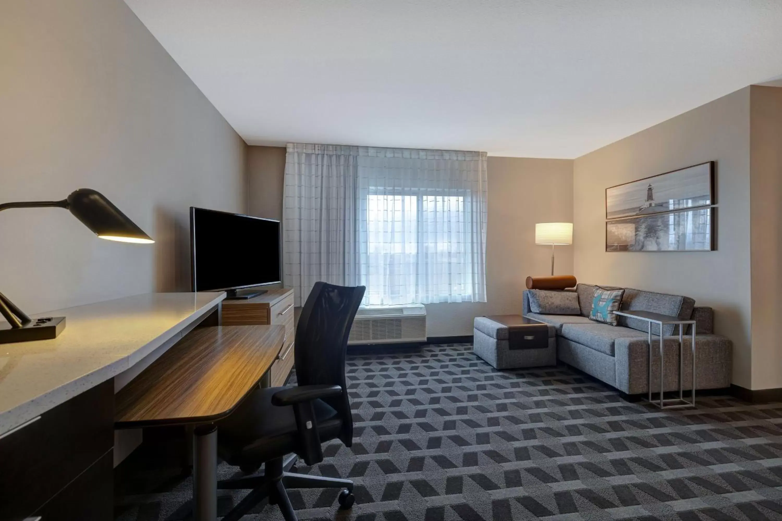 Living room in TownePlace Suites by Marriott Monroe