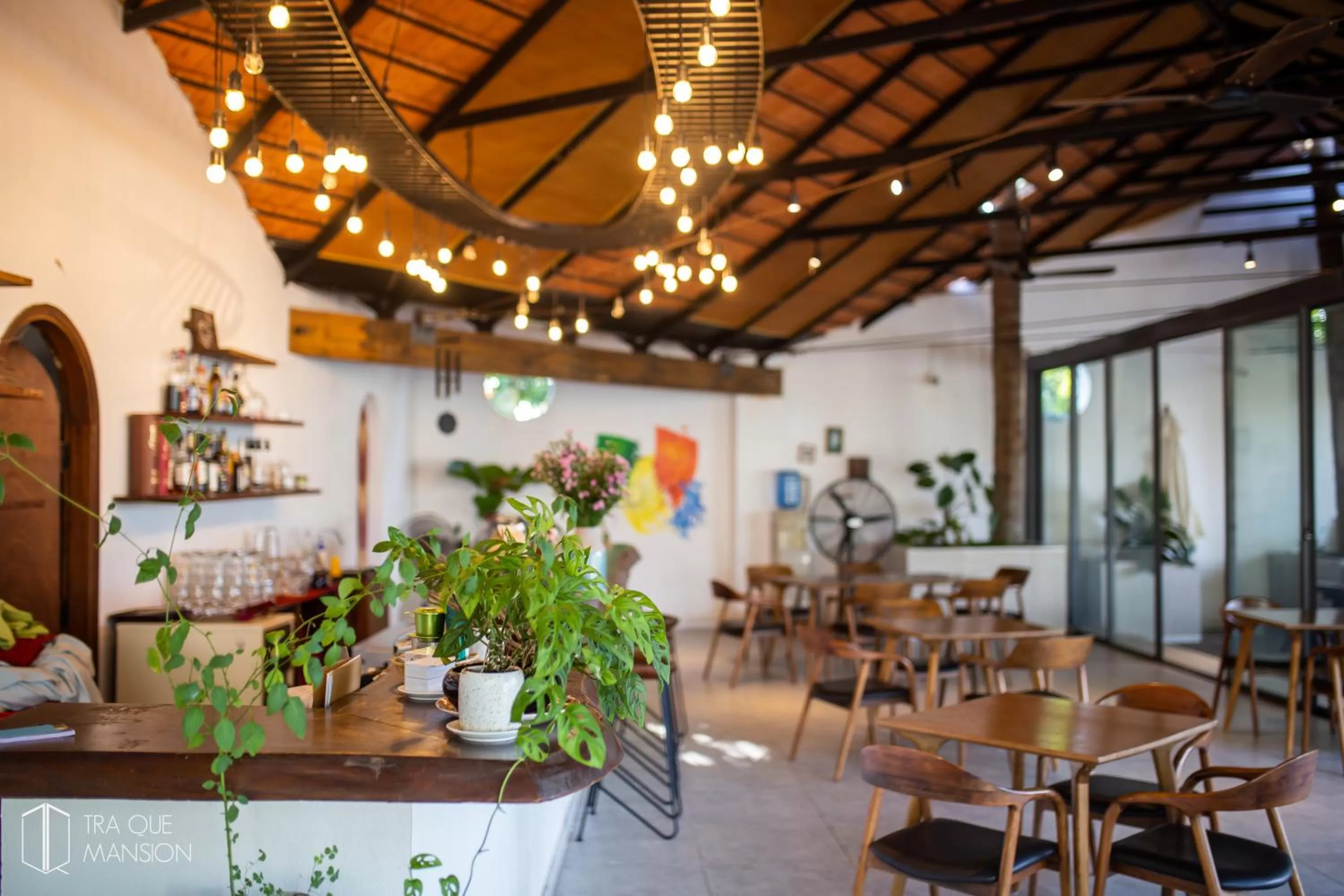 Breakfast in Tra Que Mansion