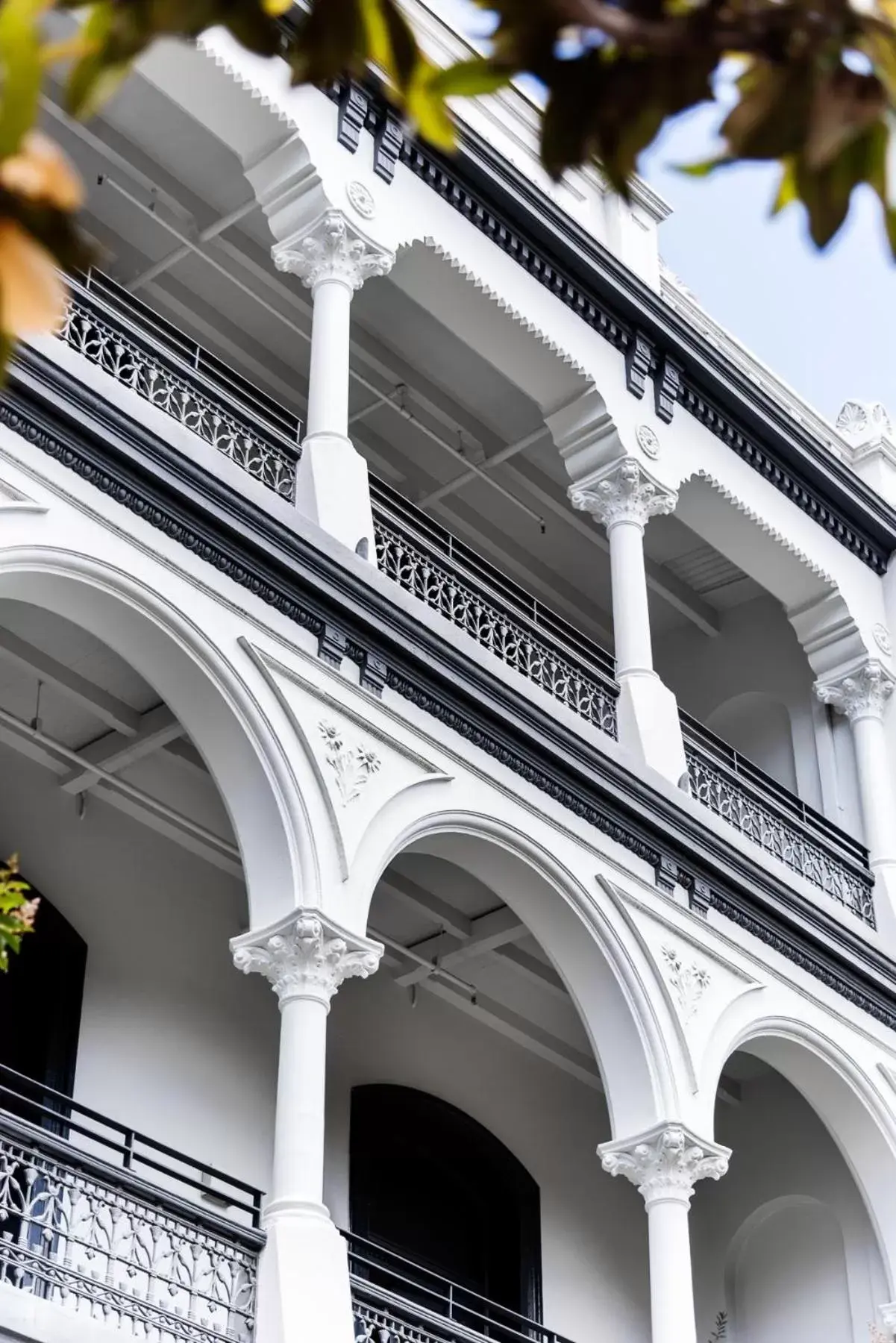 Property building in Hotel Challis Potts Point Property building in Hotel Challis Potts Point