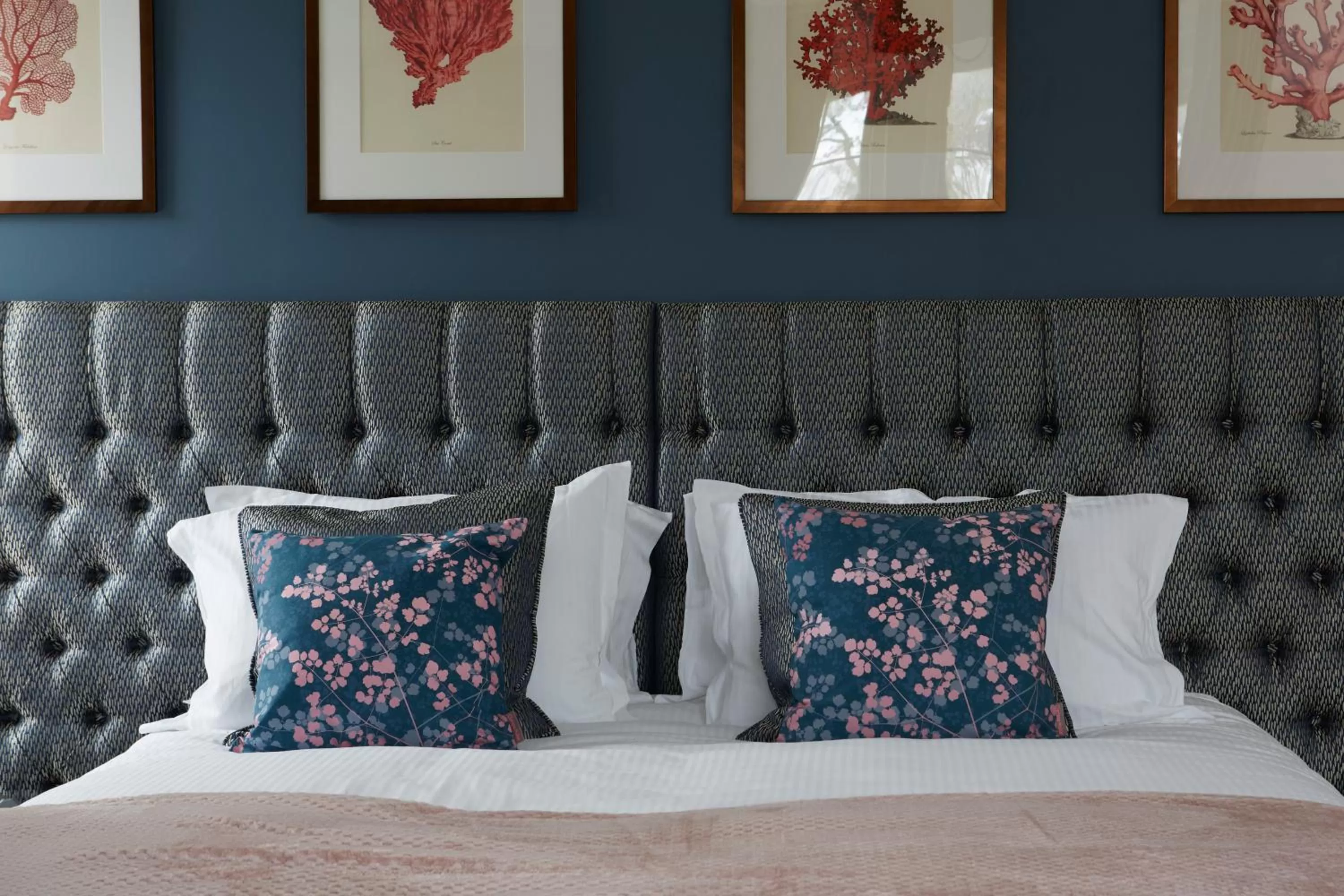 Bedroom, Bed in Sentry Mead Hotel