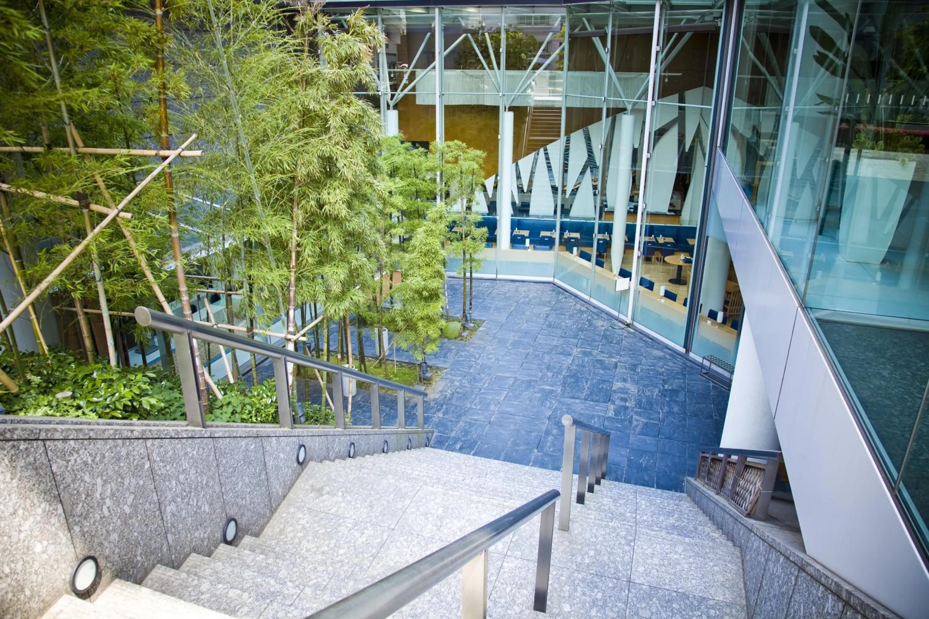 Facade/entrance in Tokyo Green Palace
