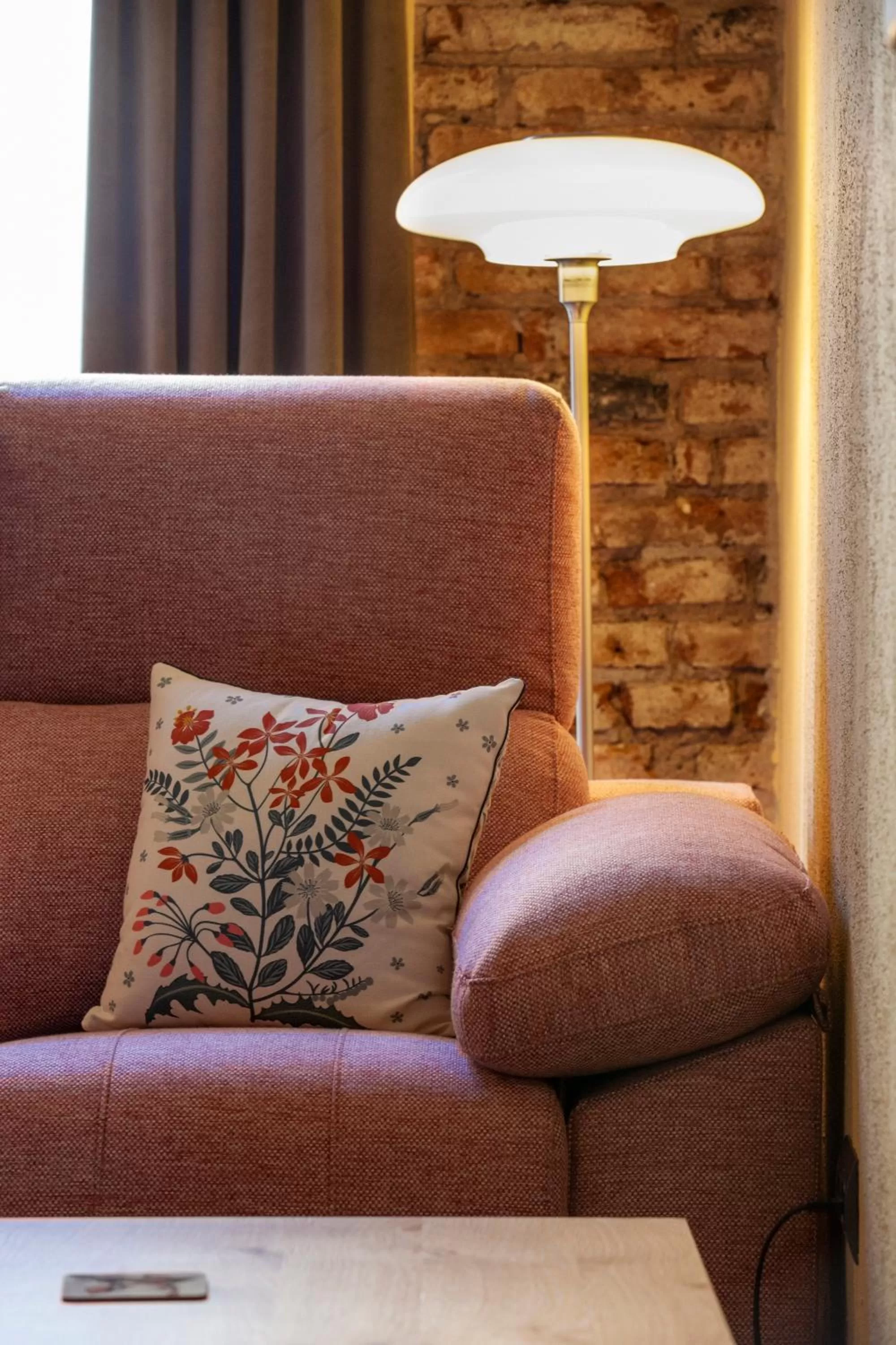 Seating Area in Priorat Aparthotel
