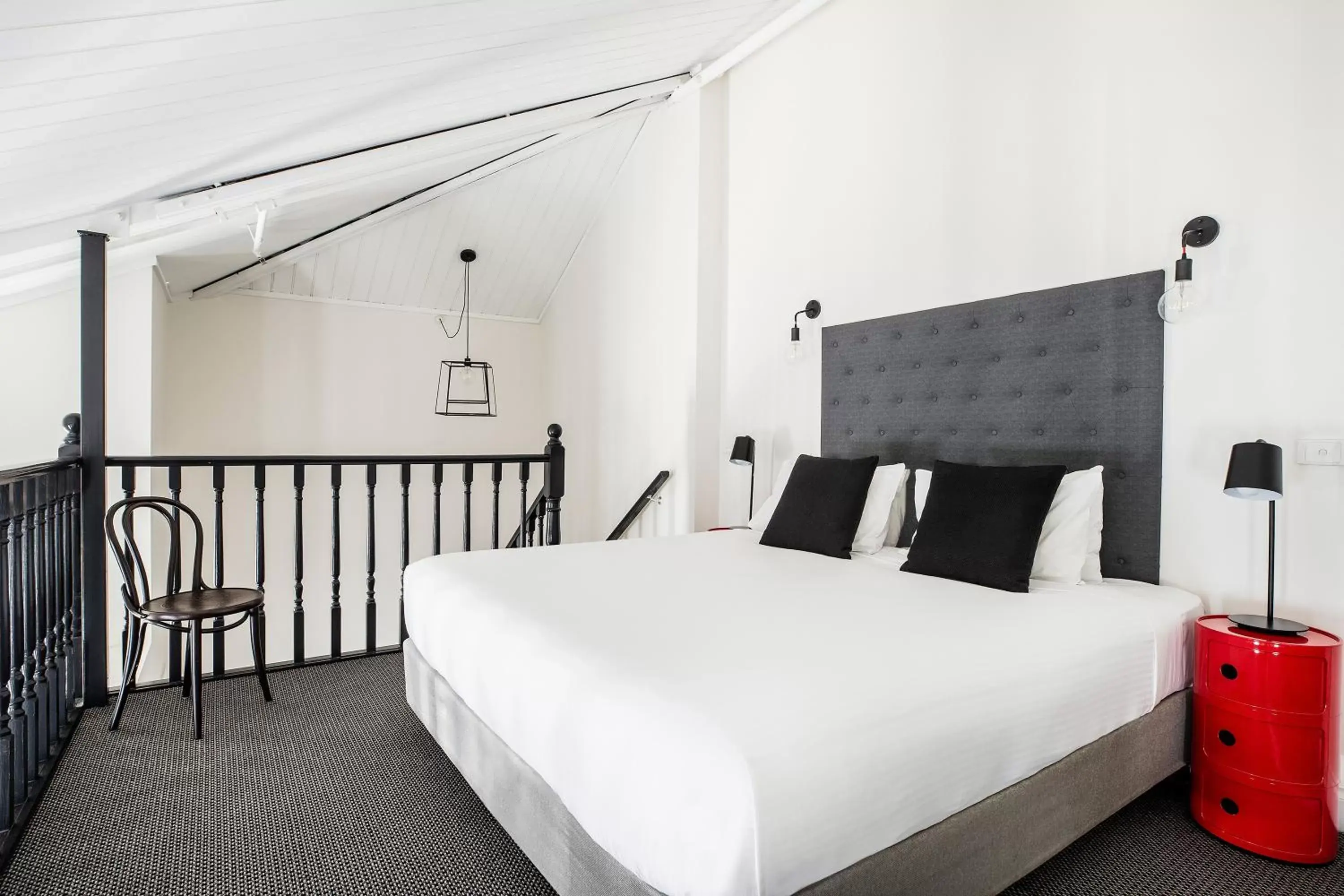 Bedroom, Bed in Quality Apartments Melbourne Central