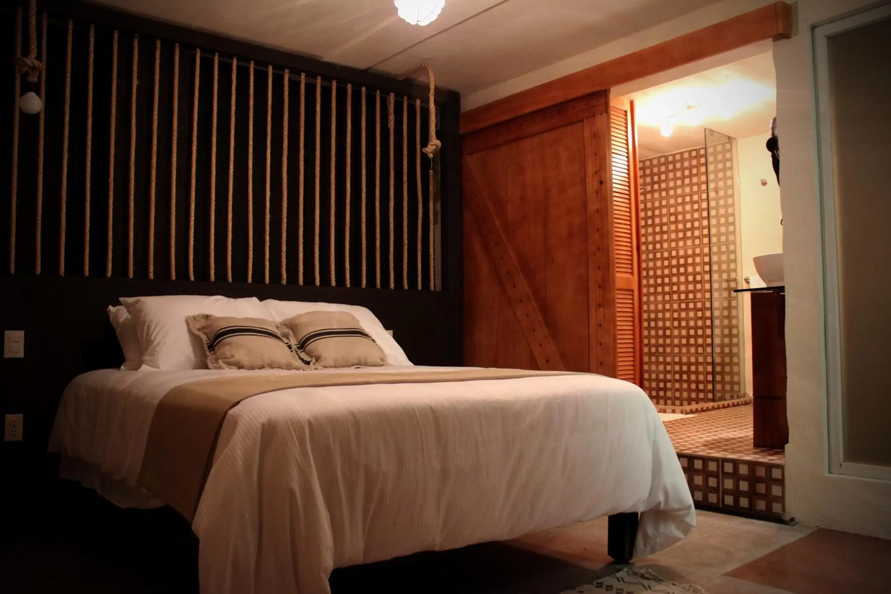 Photo of the whole room, Bed in Hotel Damiana Boutique