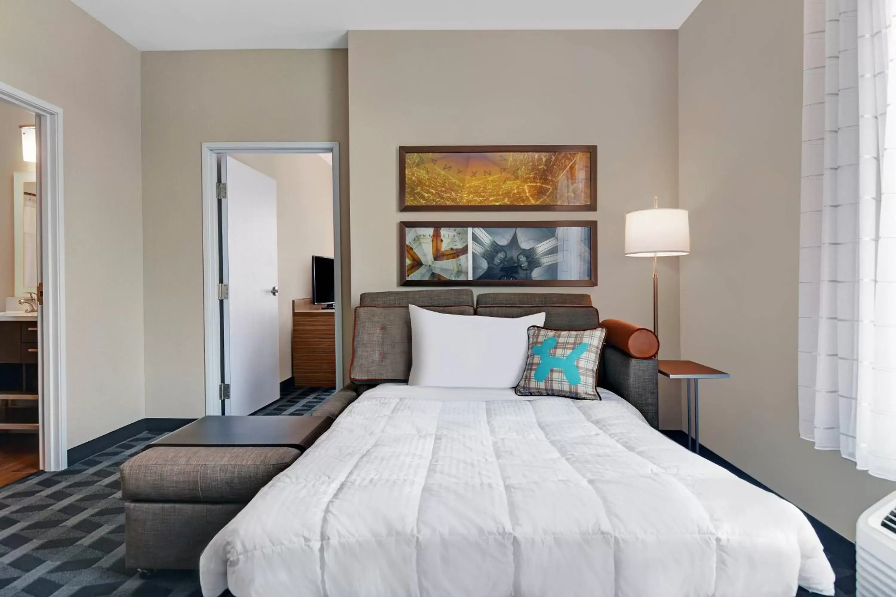 Bedroom, Bed in TownePlace Suites by Marriott Indianapolis Downtown