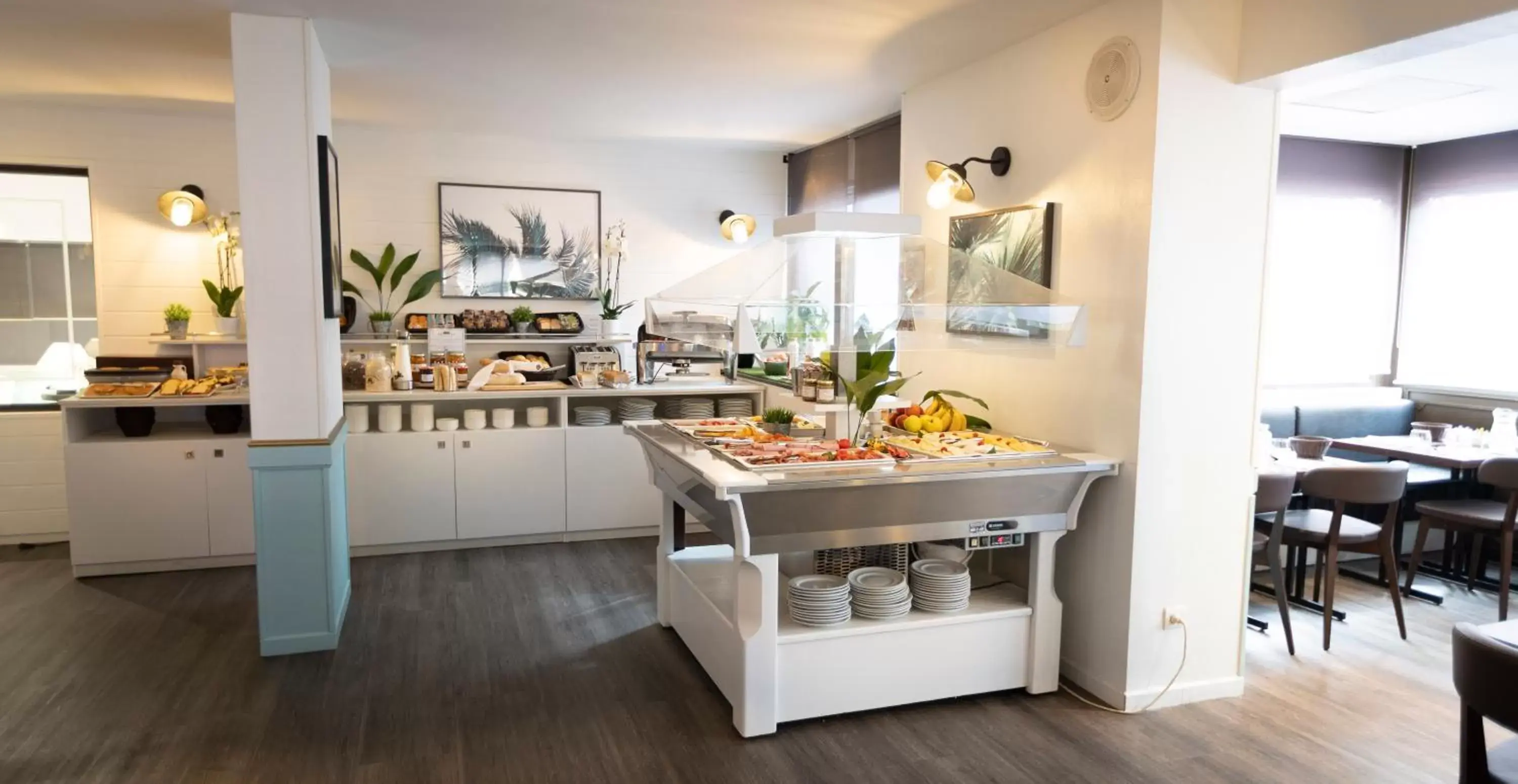 Restaurant/places to eat, Kitchen/Kitchenette in Best Western Hotel Mediterranee Menton