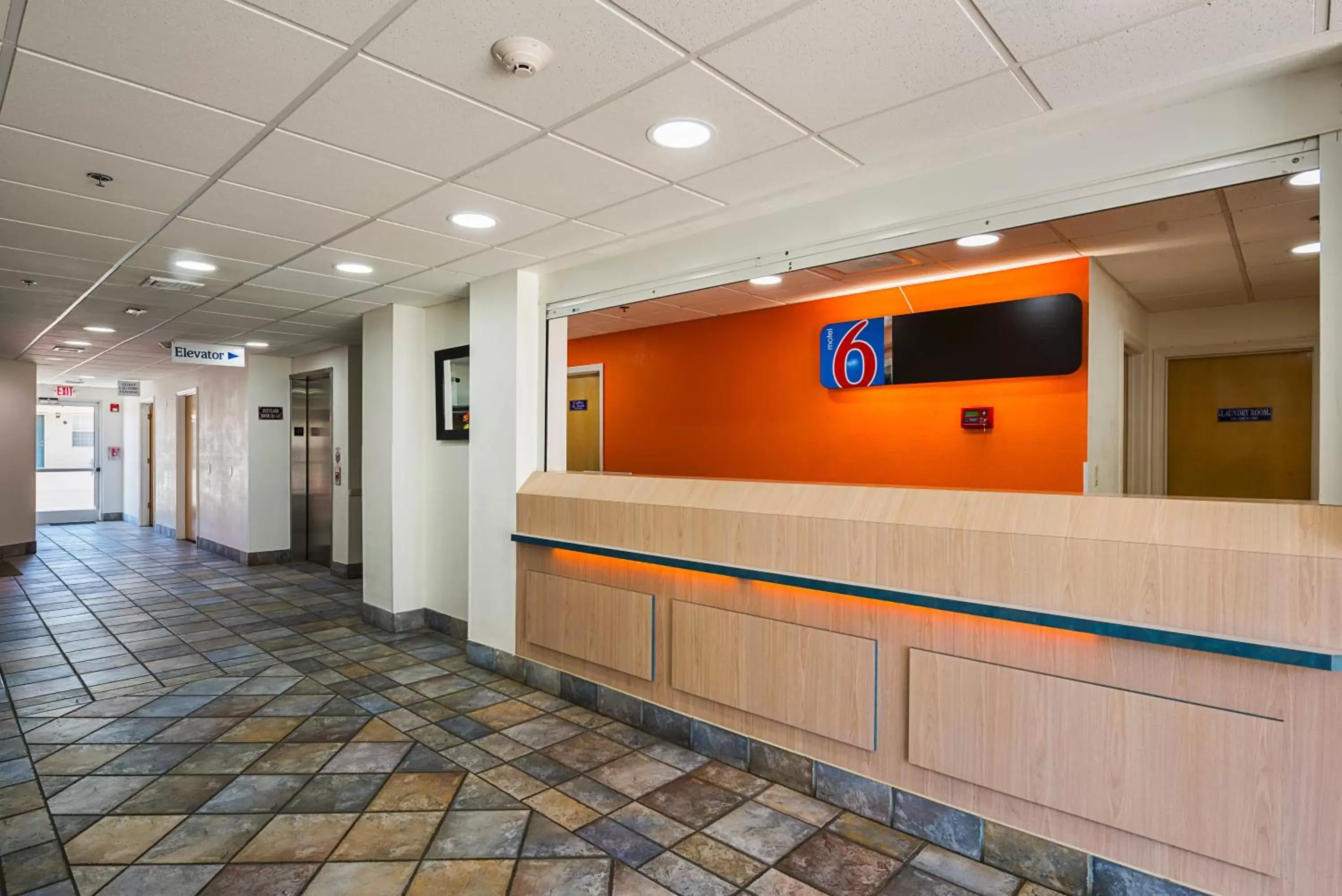 Lobby or reception, Lobby/Reception in Motel 6 Athens