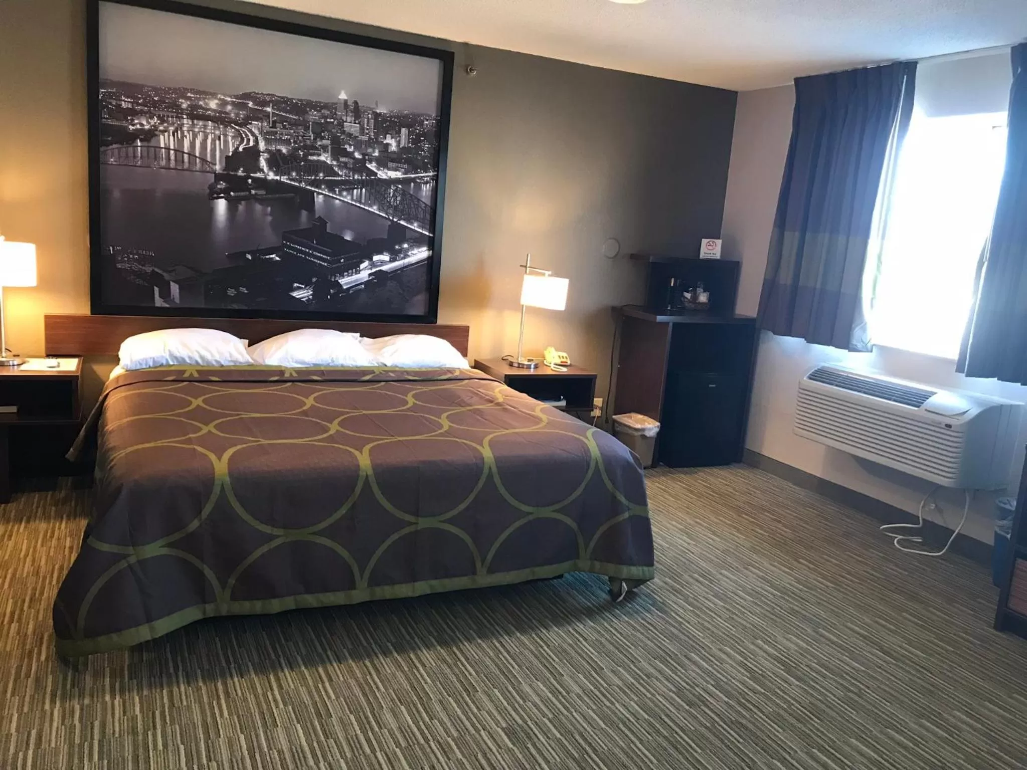 Bed in Super 8 by Wyndham Hanover