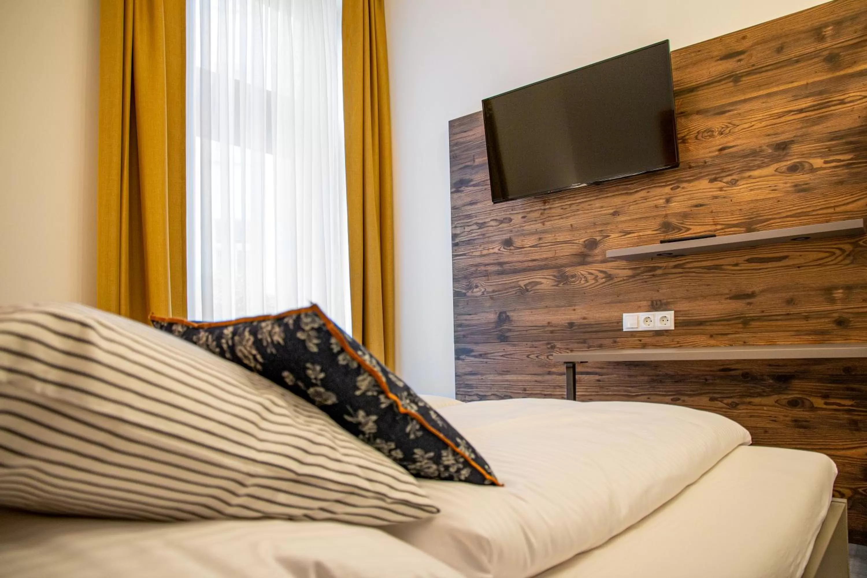 Photo of the whole room, Bed in City Hotel Bamberg