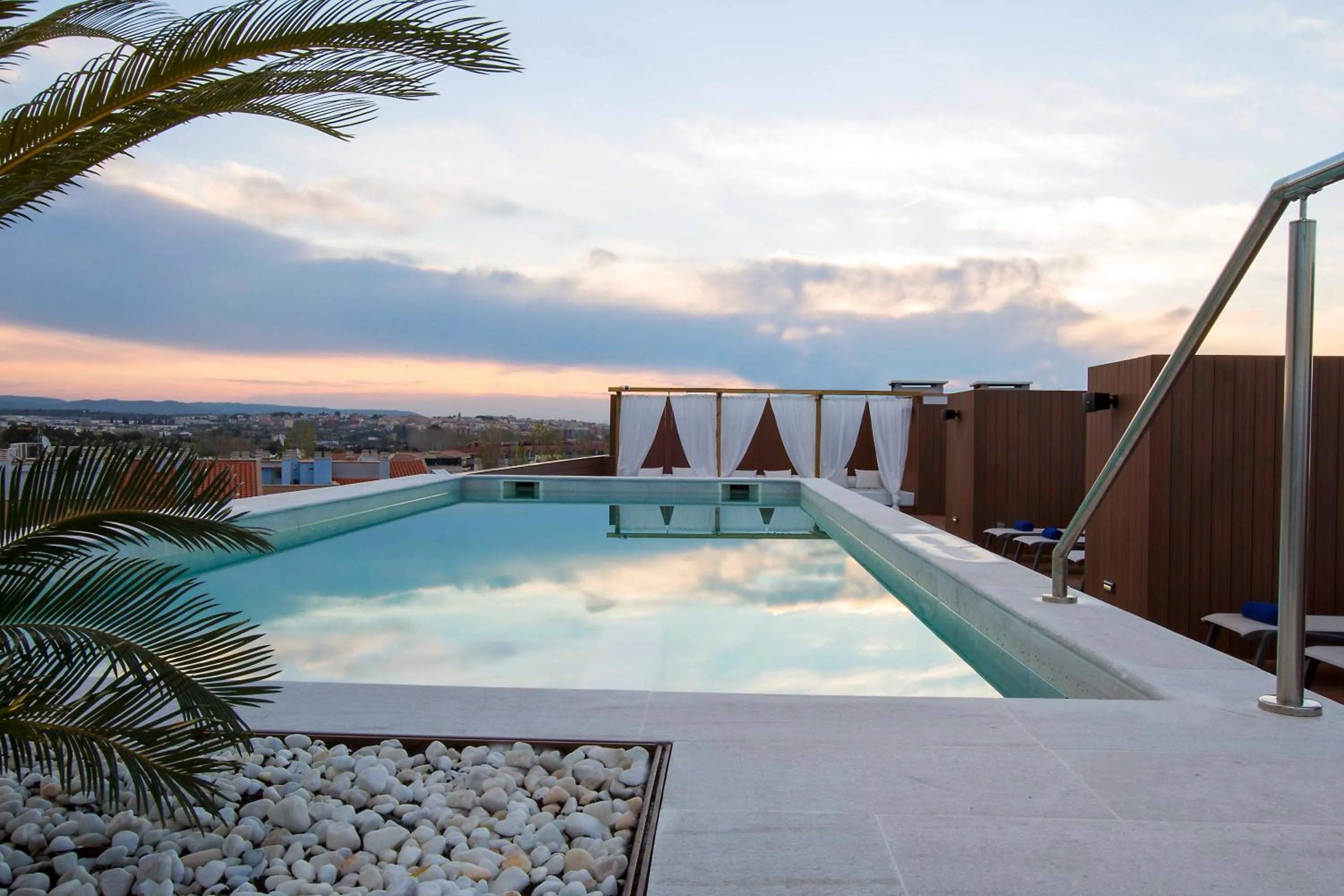 Swimming pool in Altafulla Mar Hotel