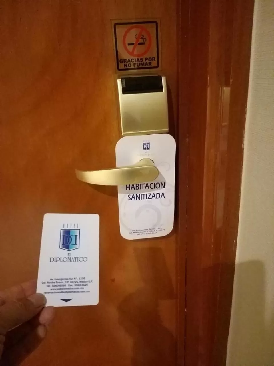 Bedroom in El Diplomatico