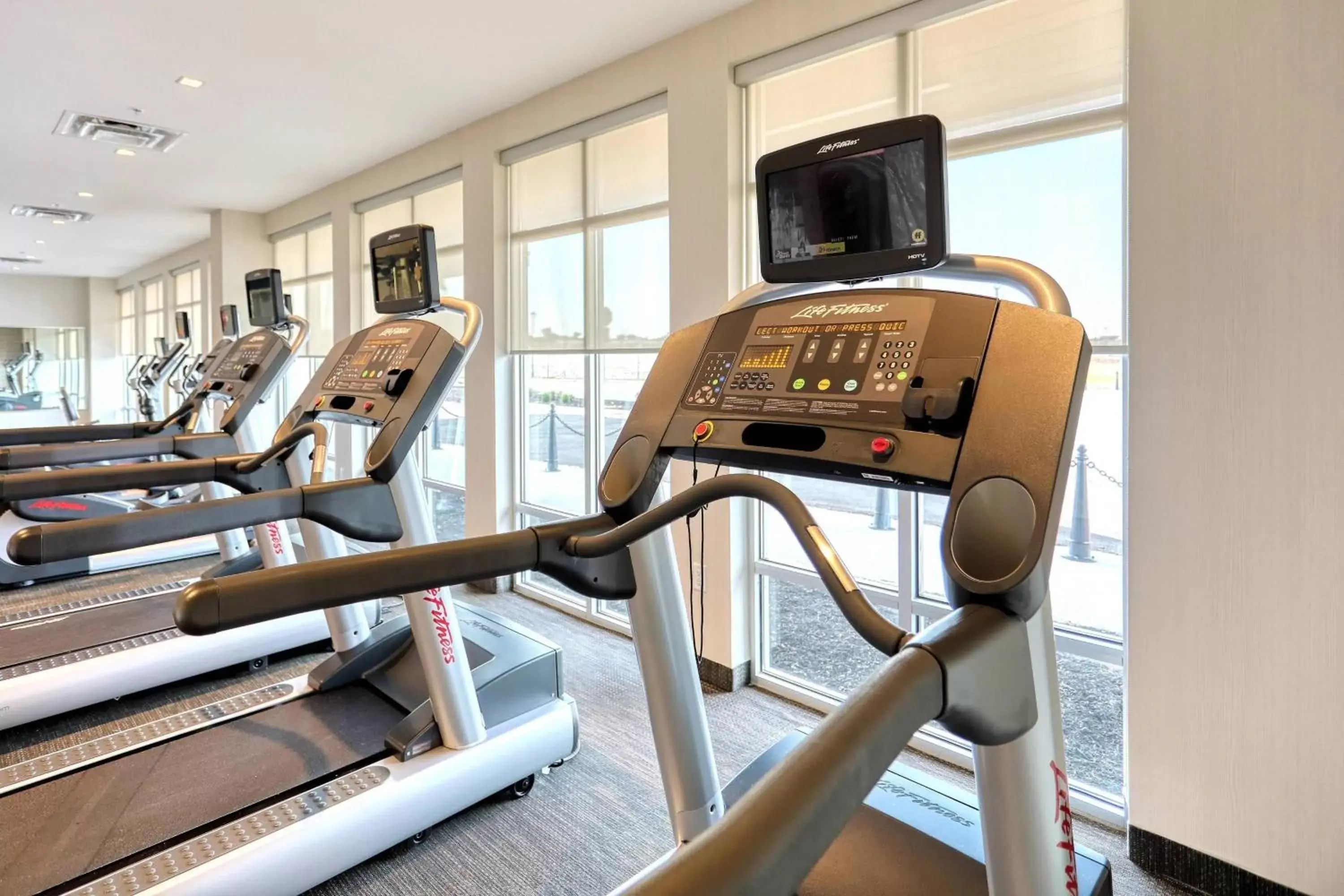 Fitness centre/facilities, Fitness Center/Facilities in Courtyard by Marriott North Brunswick