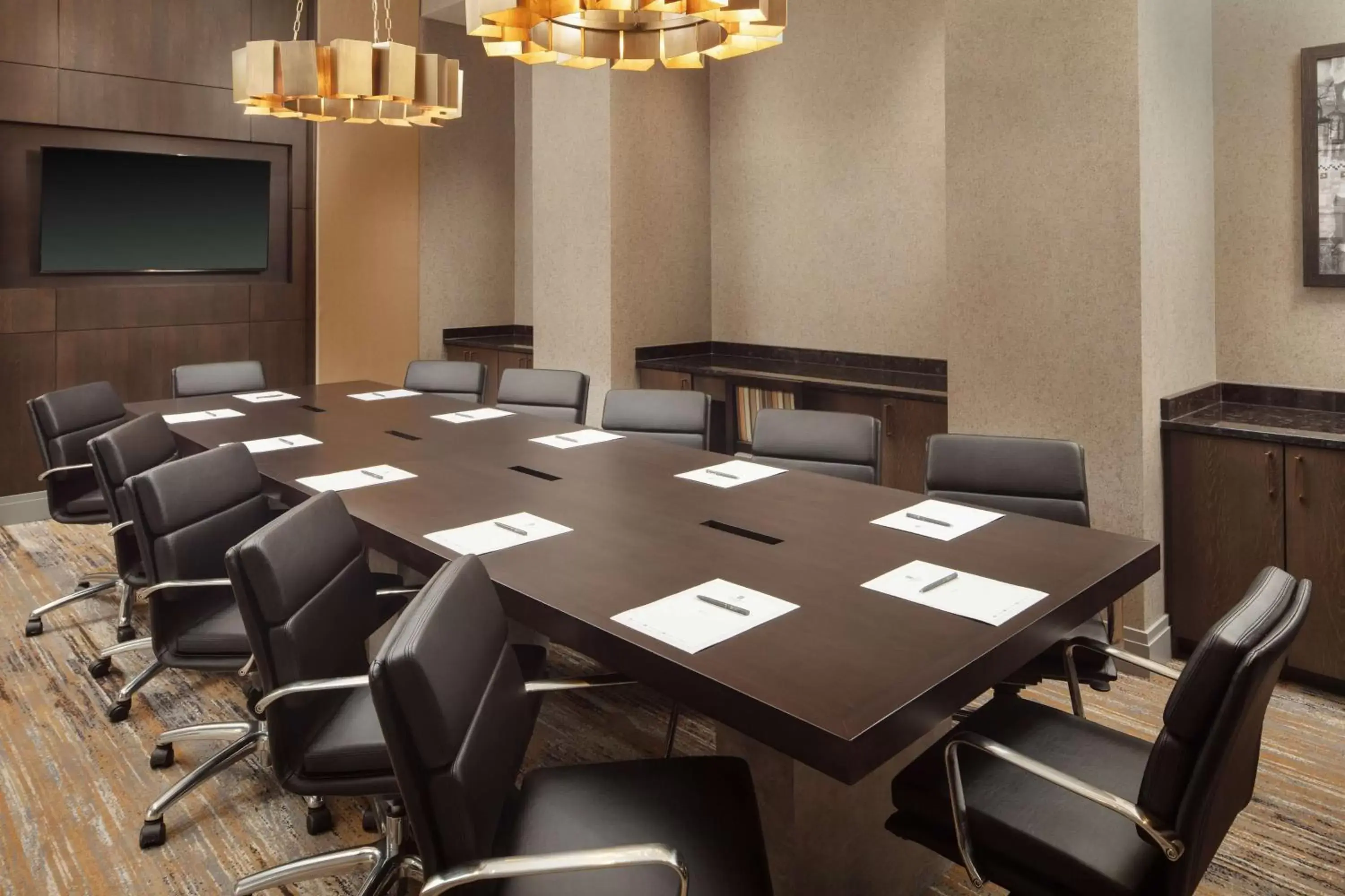 Meeting/conference room in Embassy Suites by Hilton South Bend