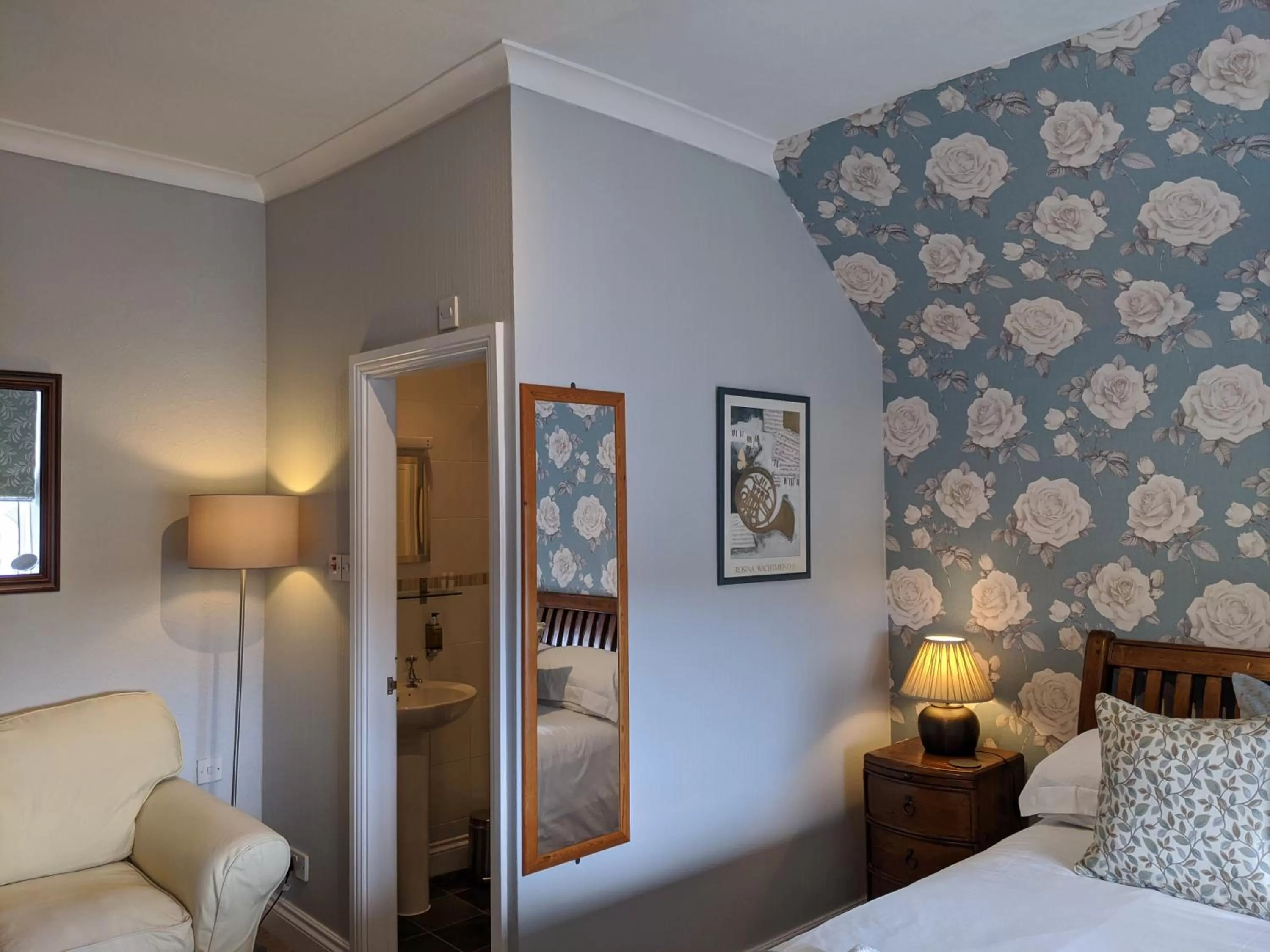 Property building, Bed in 1 Park Road