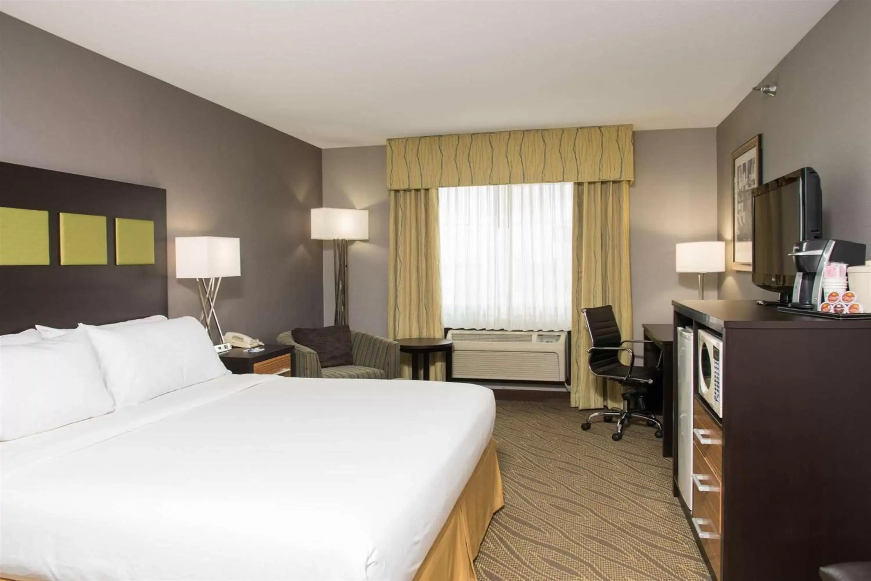 Photo of the whole room in Holiday Inn Express & Suites Danville, an IHG Hotel