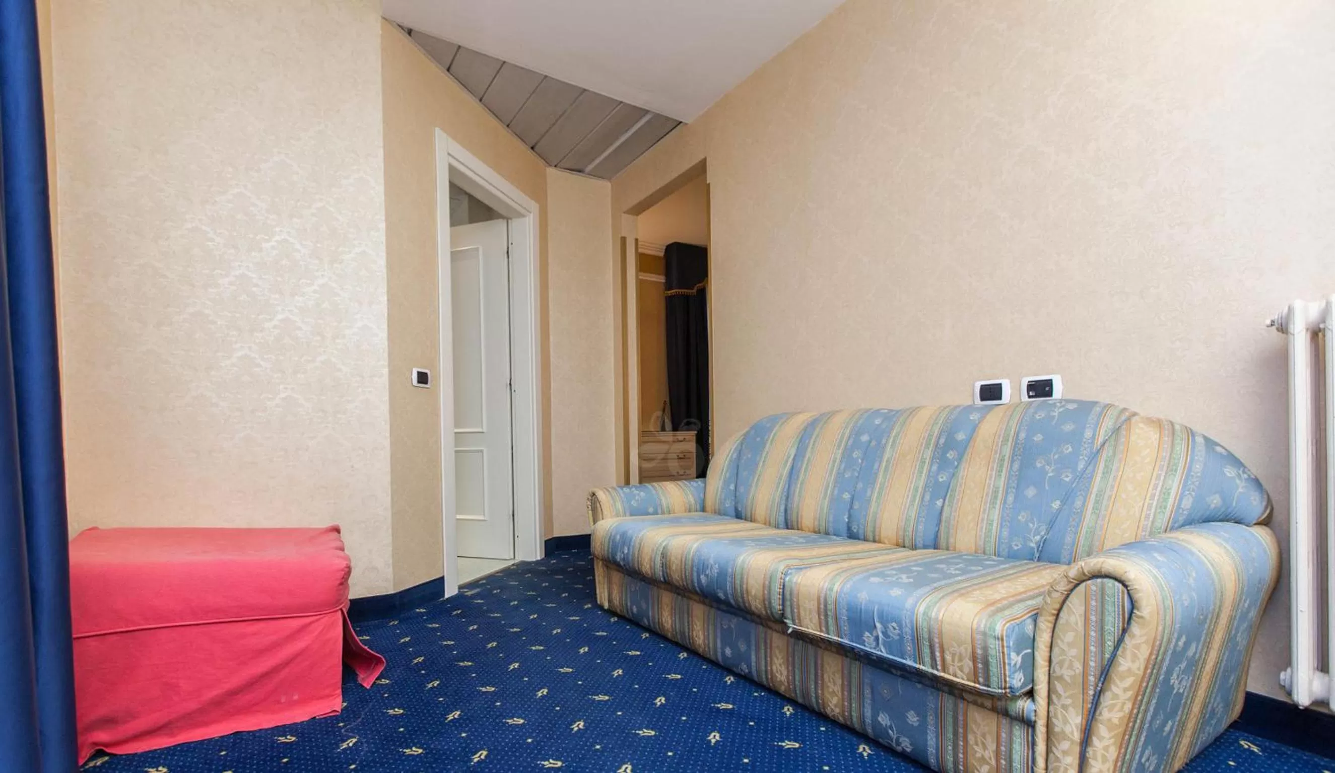 Photo of the whole room in Hotel Terme Helvetia