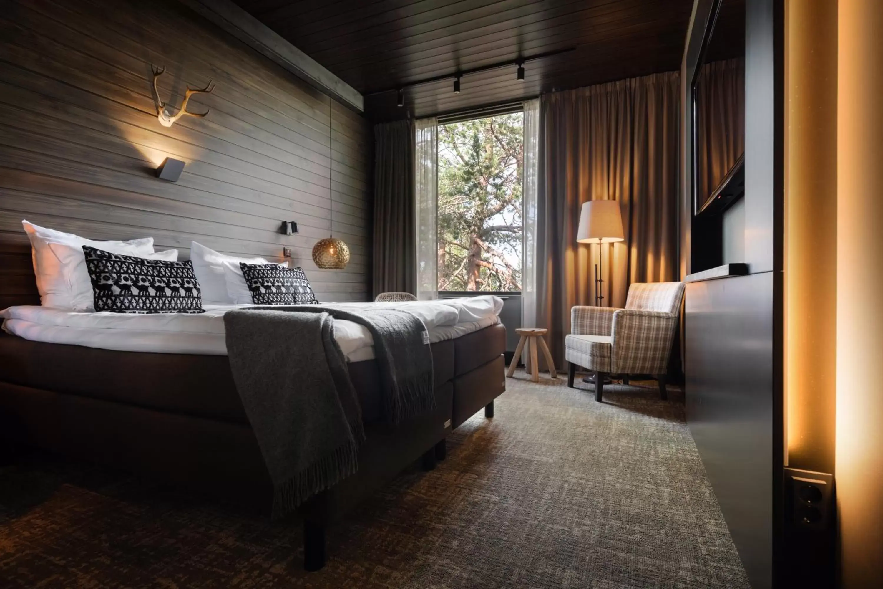 Bedroom, Bed in Lapland Hotels Sky Ounasvaara
