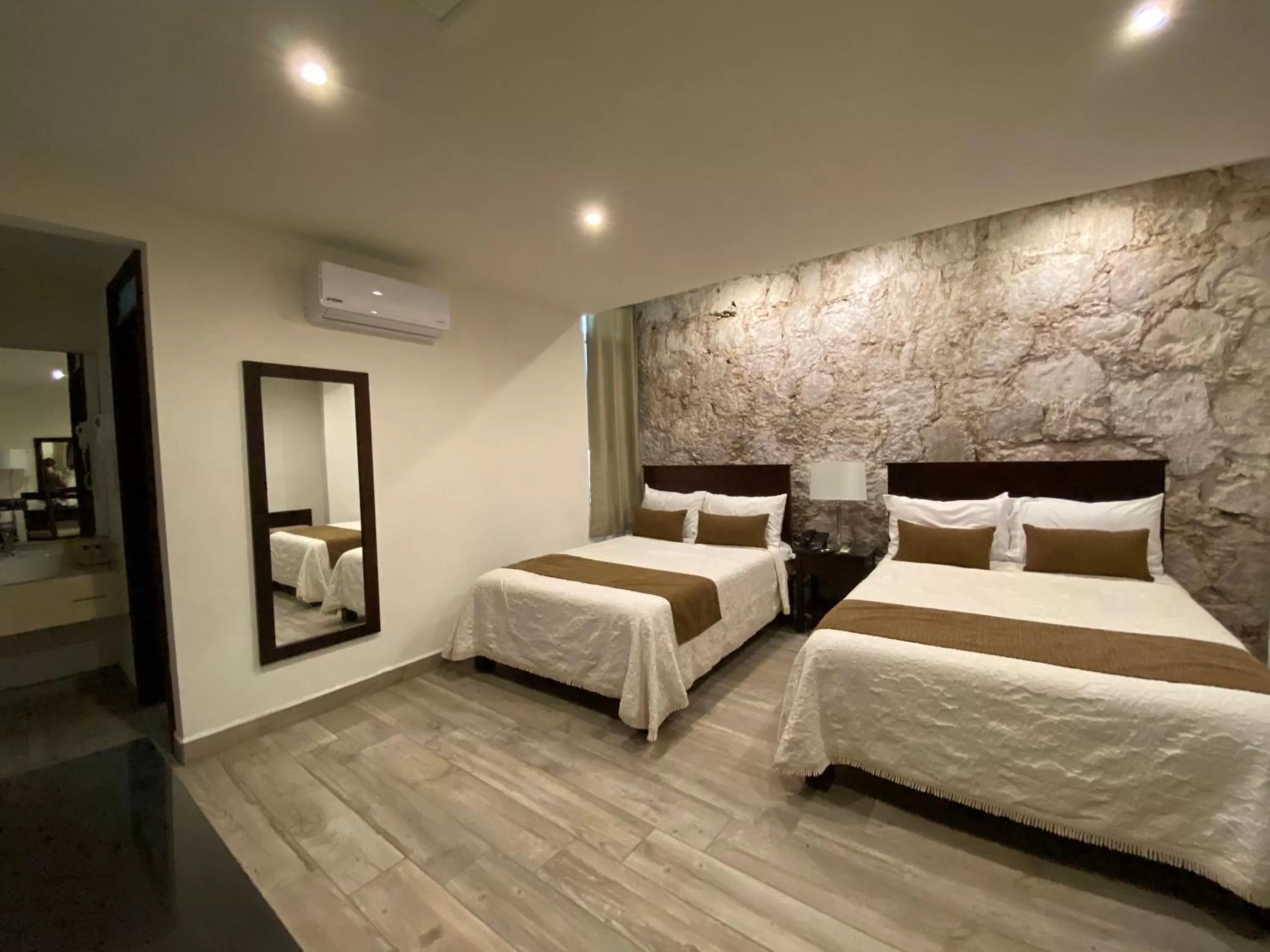 Bedroom, Bed in Hotel Casa Faroles Centro Histórico