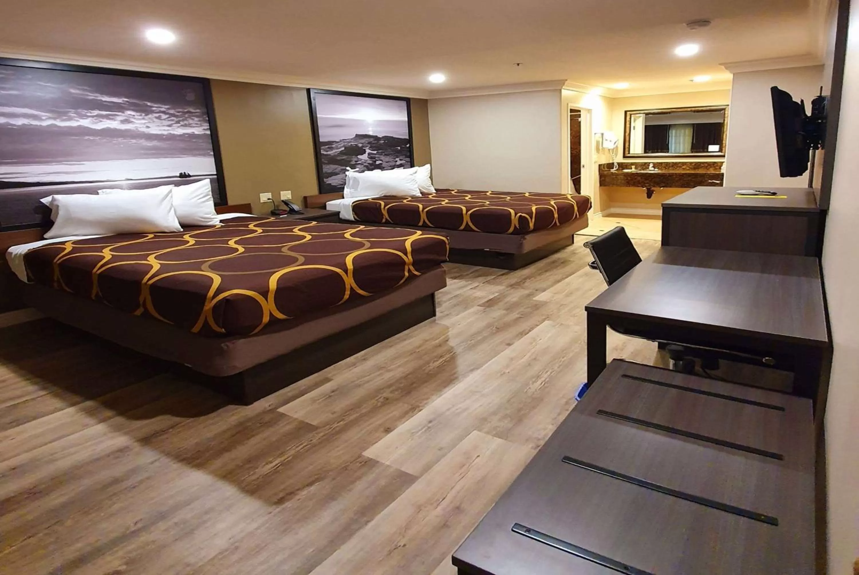 Photo of the whole room, Bed in Super 8 by Wyndham Cypress Buena Park Area