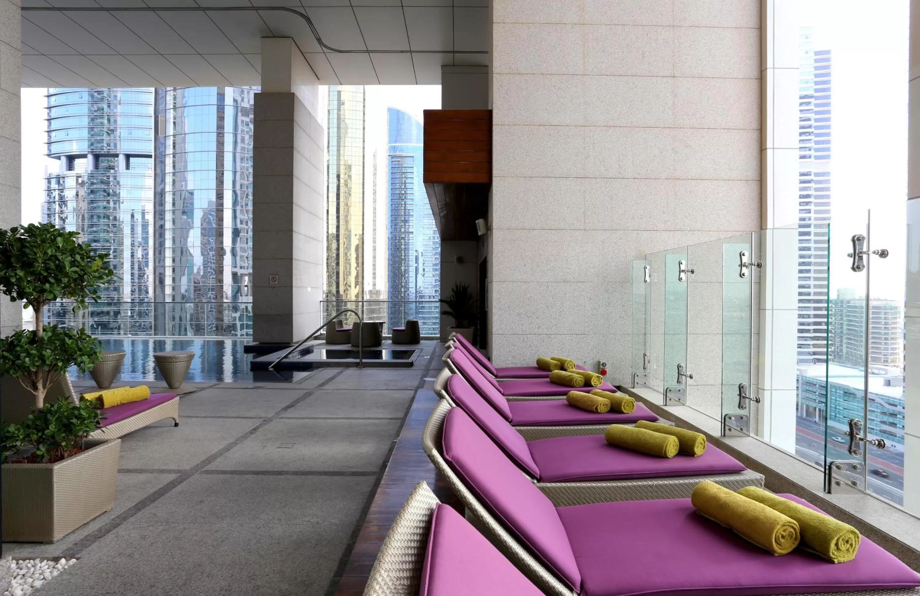 Swimming pool in voco - Bonnington Dubai by IHG