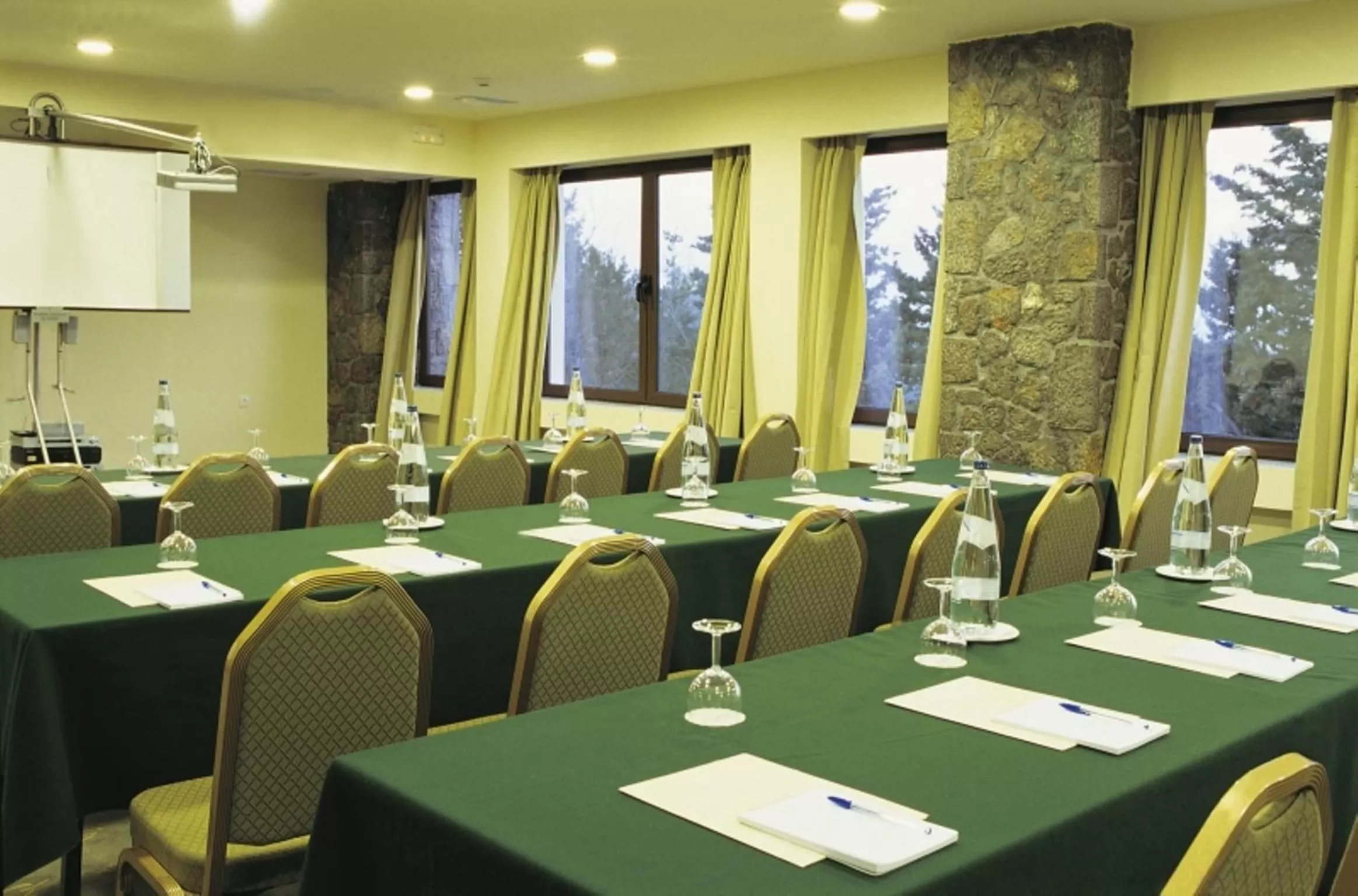 Banquet/Function facilities in Anemolia Mountain Resort