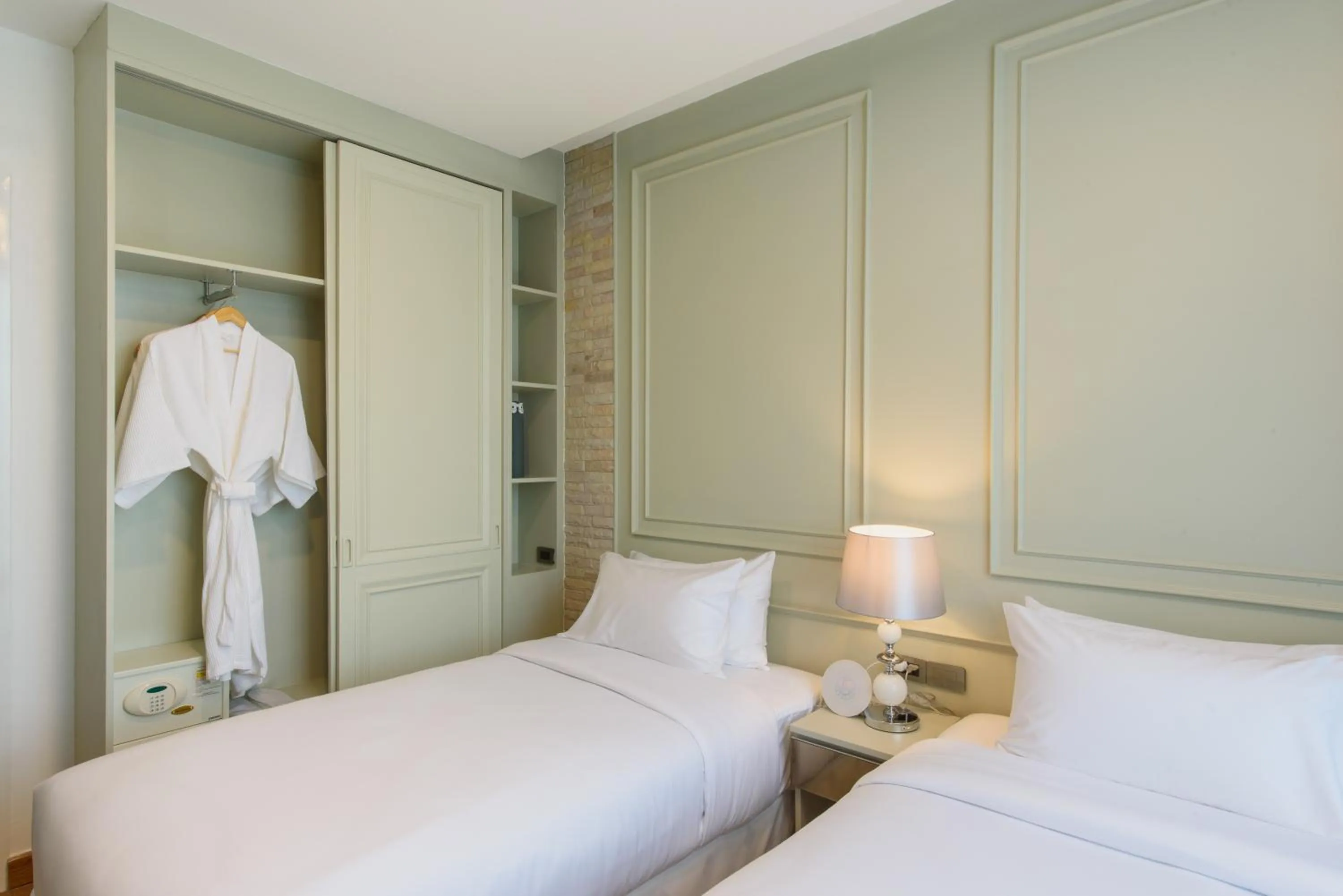 Bed in Parc Borough City Resort