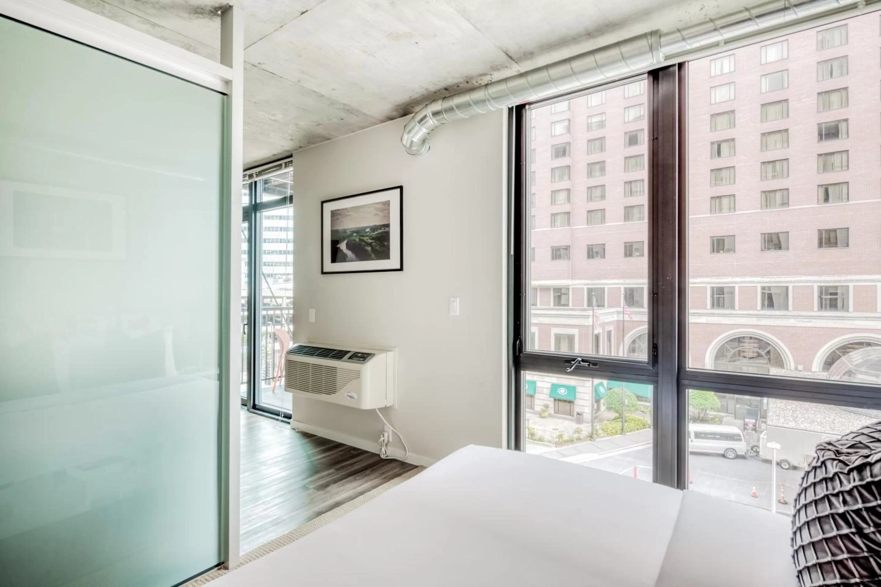 Mint House Minneapolis - Downtown West